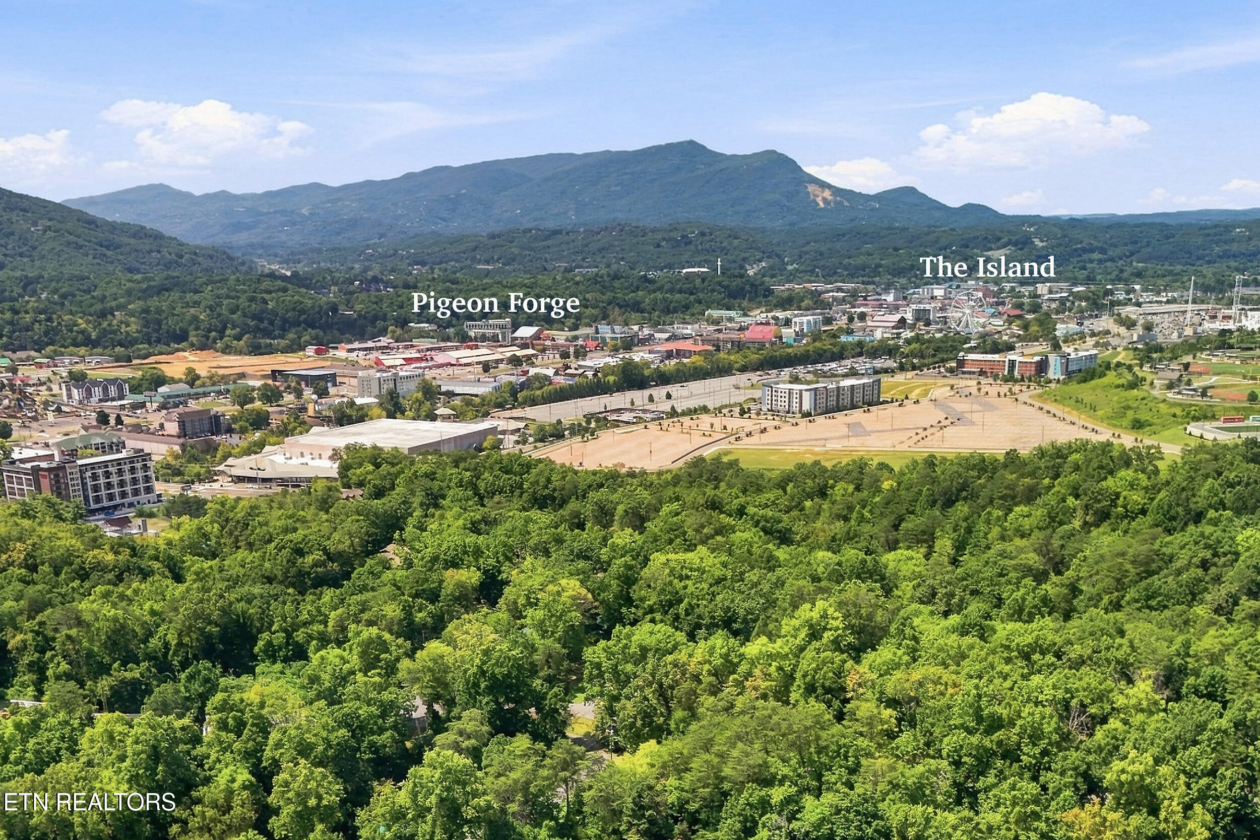 2519 Ridge Road Pigeon Forge TN 37863