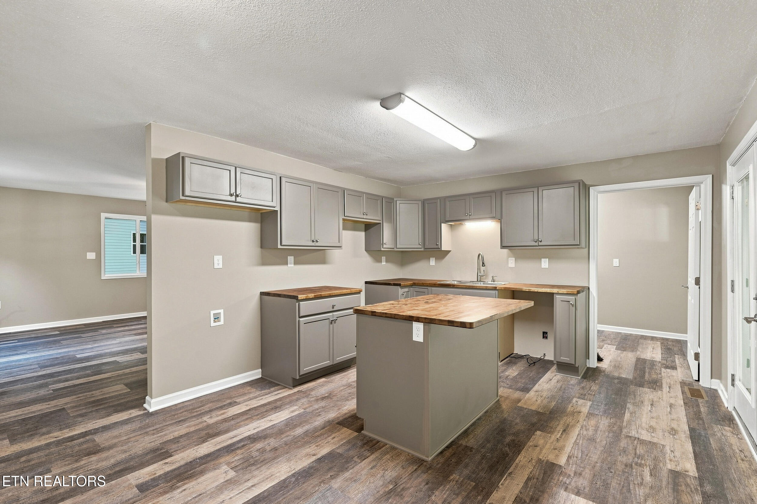 2519 Ridge Road Pigeon Forge TN 37863