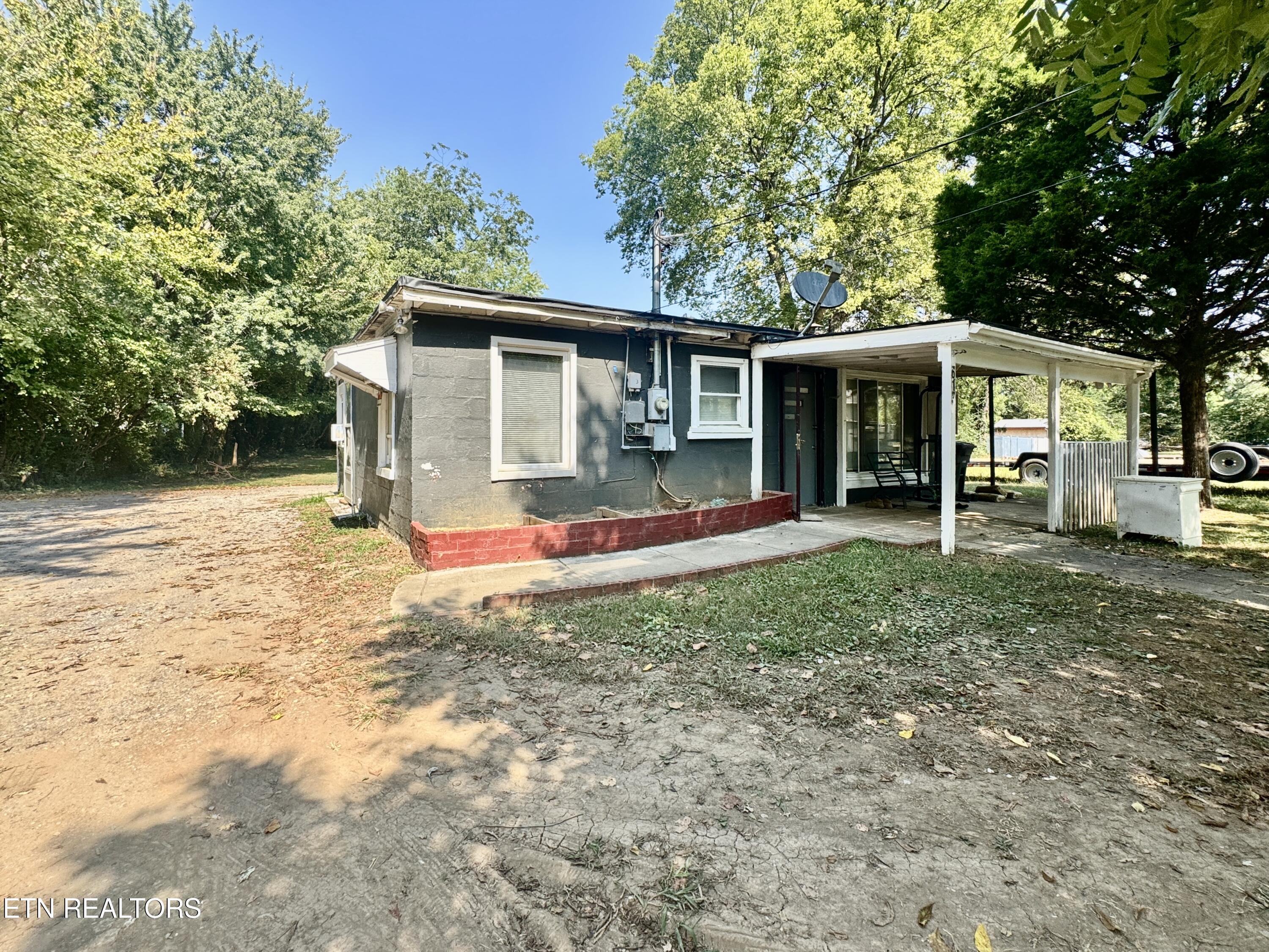 611 Glenoaks Drive Knoxville TN 37912