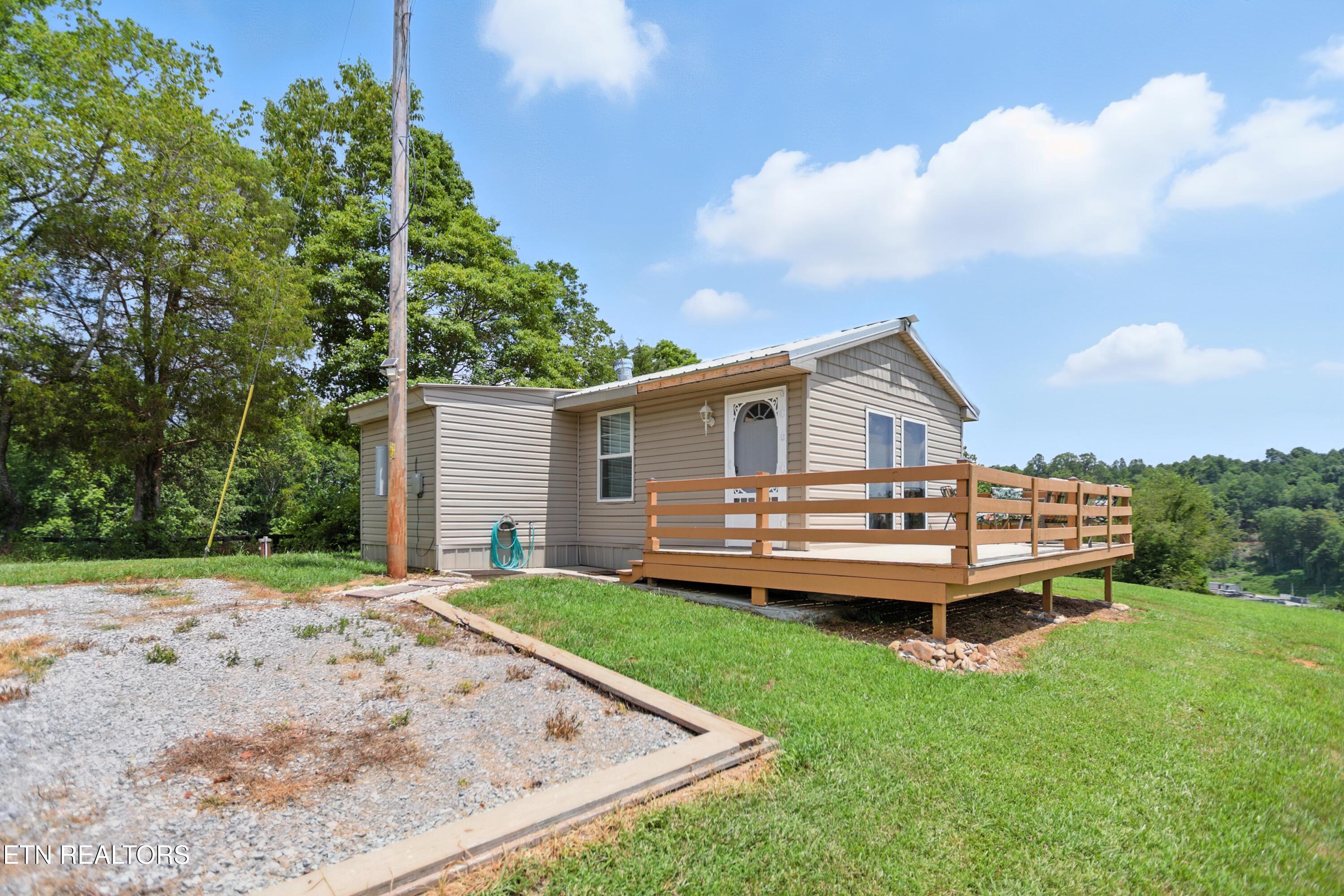 4703 Highway 25e Tazewell TN 37879