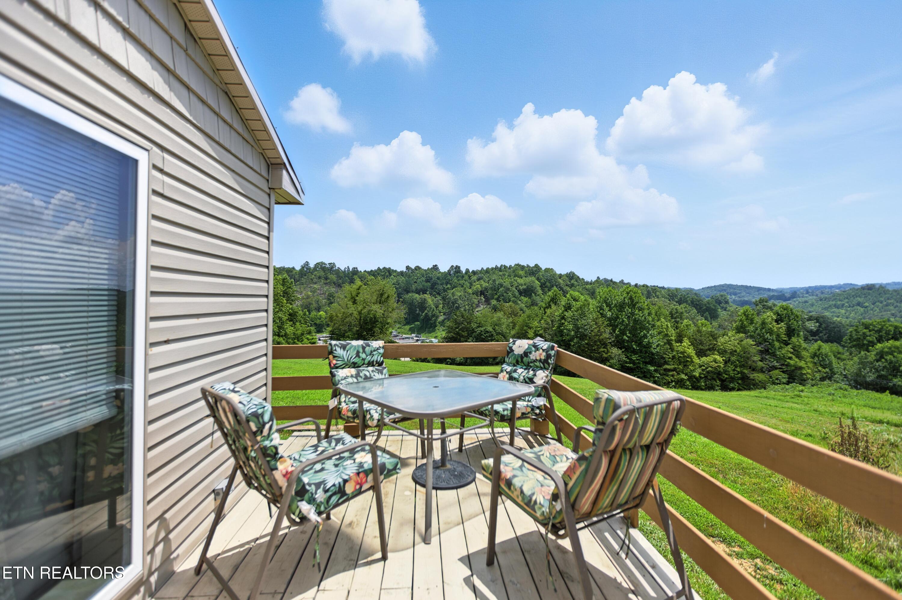 4703 Highway 25e Tazewell TN 37879