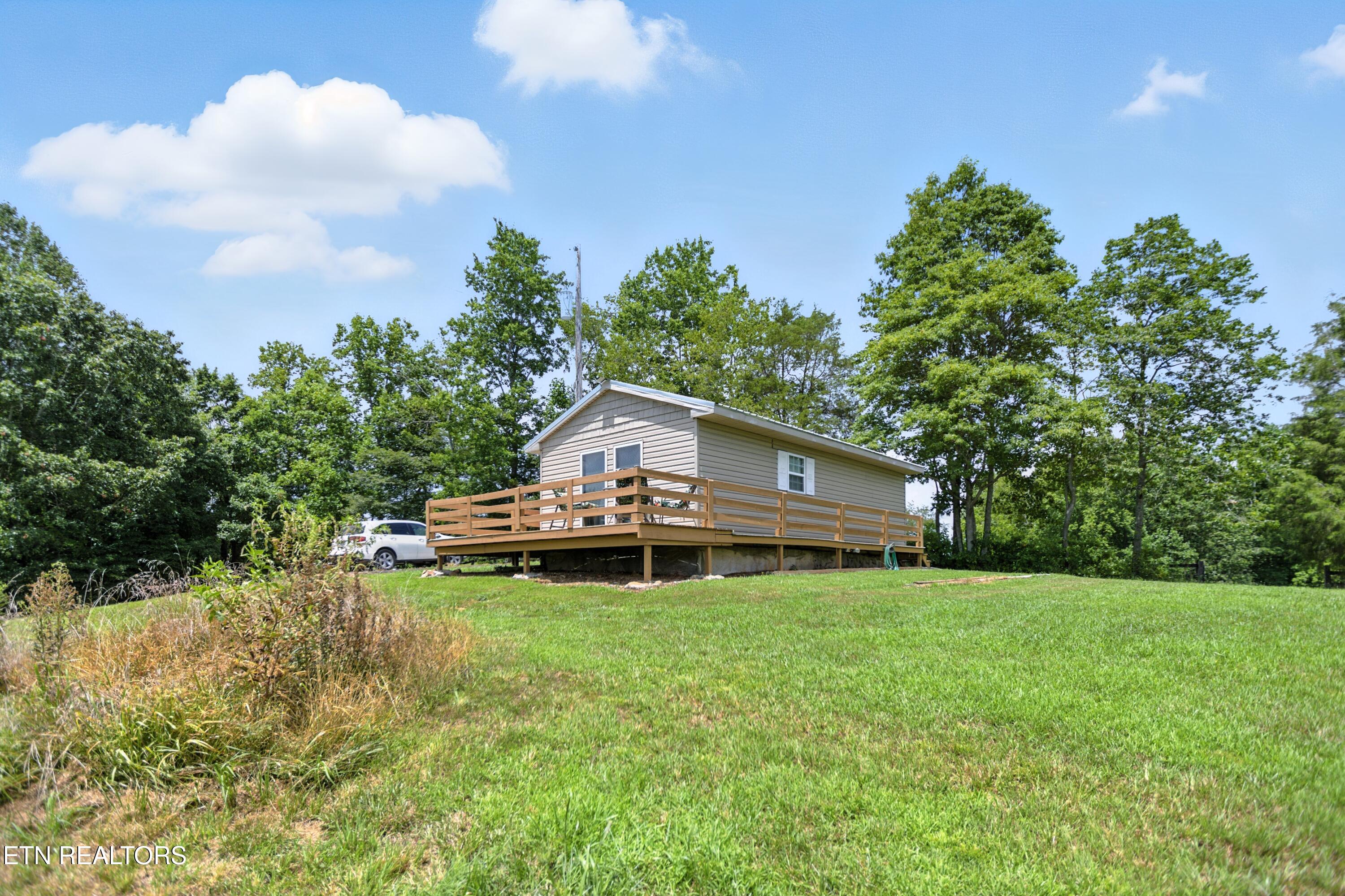 4703 Highway 25e Tazewell TN 37879