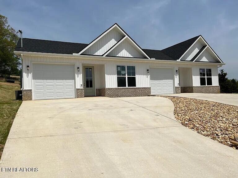 26950 Hines Valley Road Loudon TN 37774