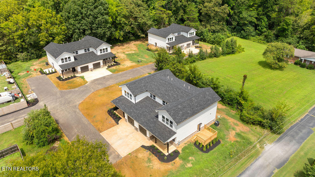 2634 White Plains Way Knoxville TN 37920