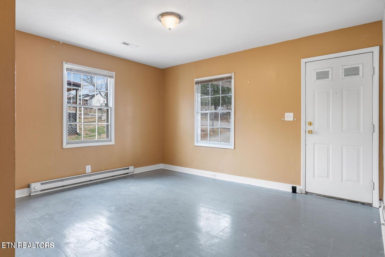 2635 Gaston Avenue Knoxville TN 37917