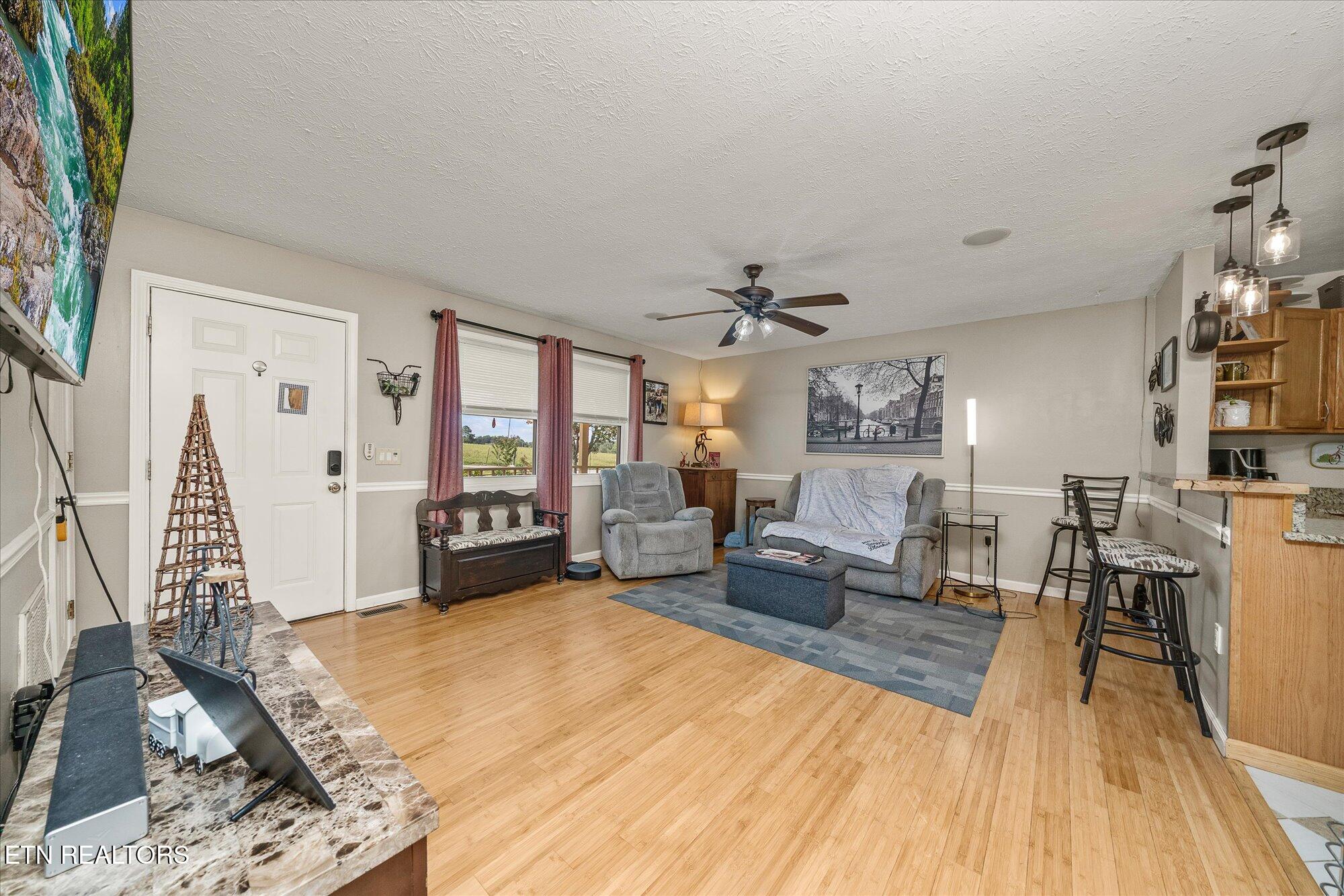 207 Hayes Road Crossville TN 38555