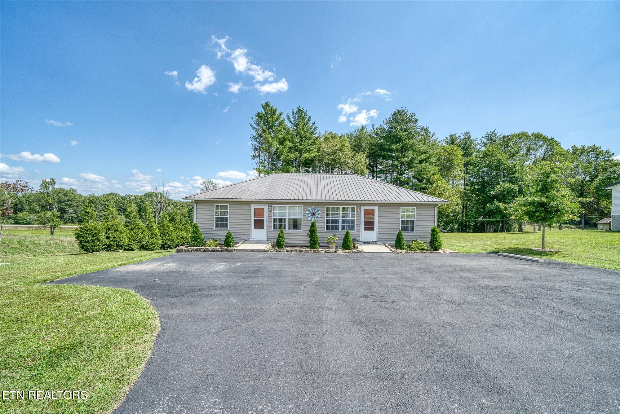 207 Hayes Road Crossville TN 38555