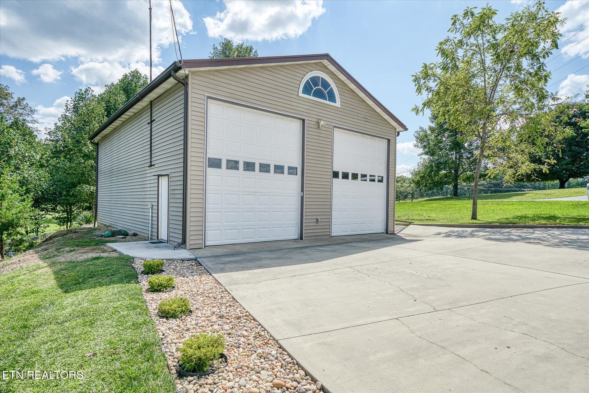 207 Hayes Road Crossville TN 38555