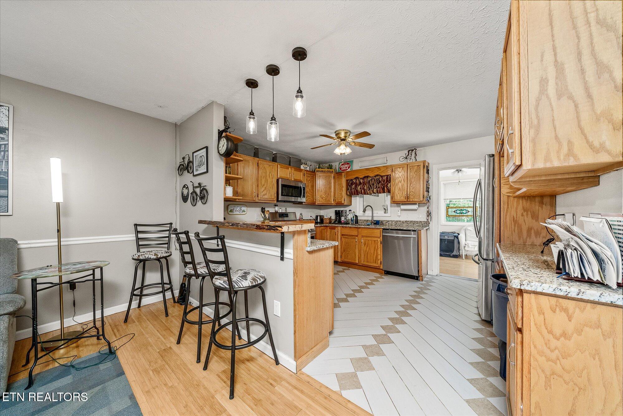 207 Hayes Road Crossville TN 38555