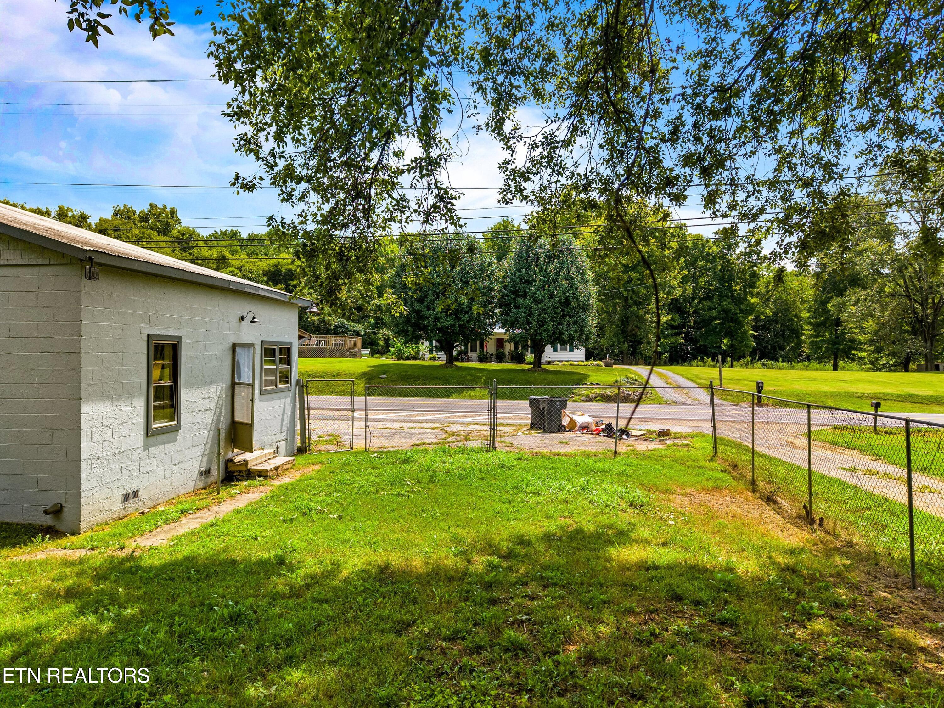6563 E Andrew Johnson Highway Whitesburg TN 37891