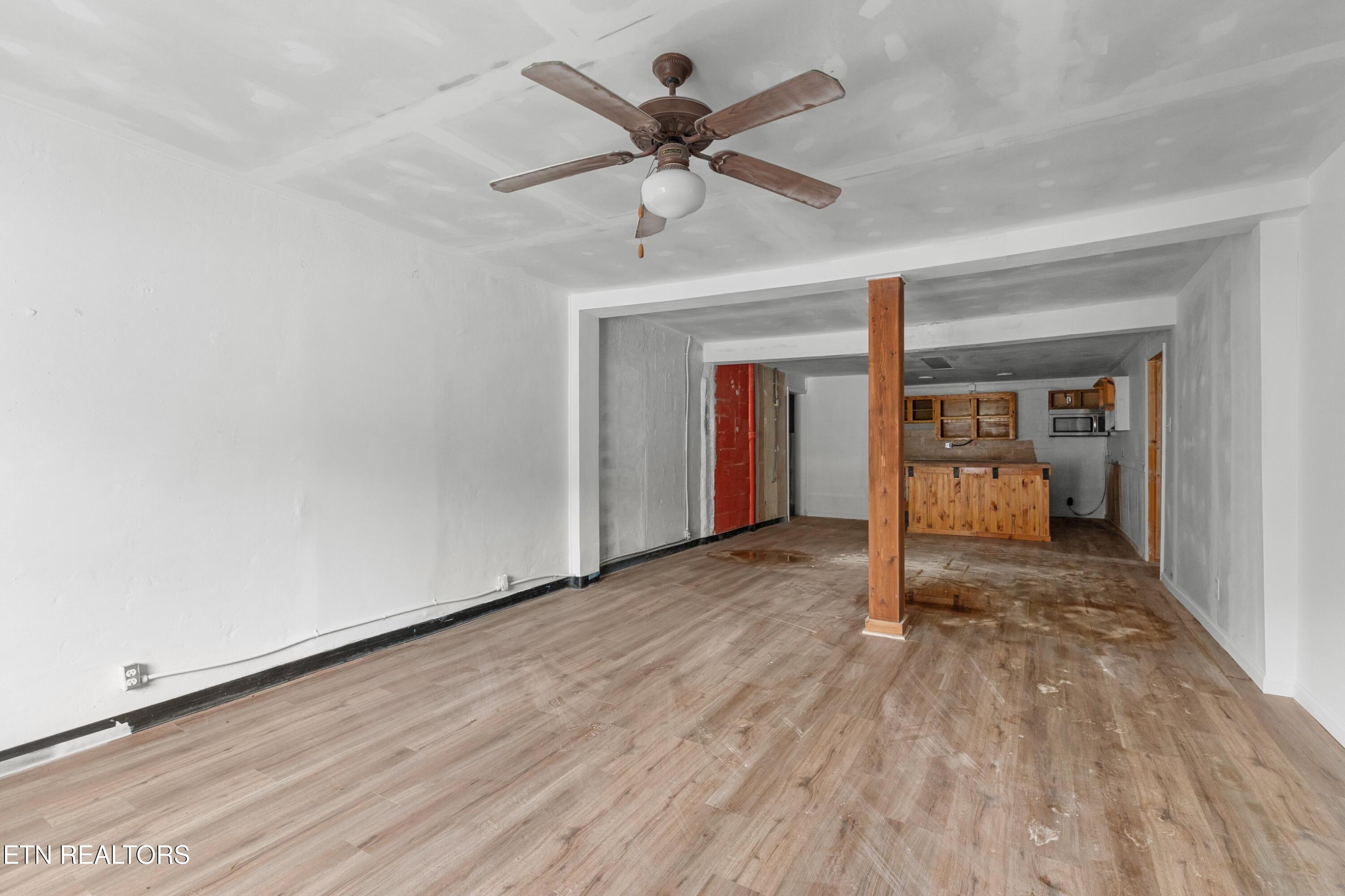 6563 E Andrew Johnson Highway Whitesburg TN 37891