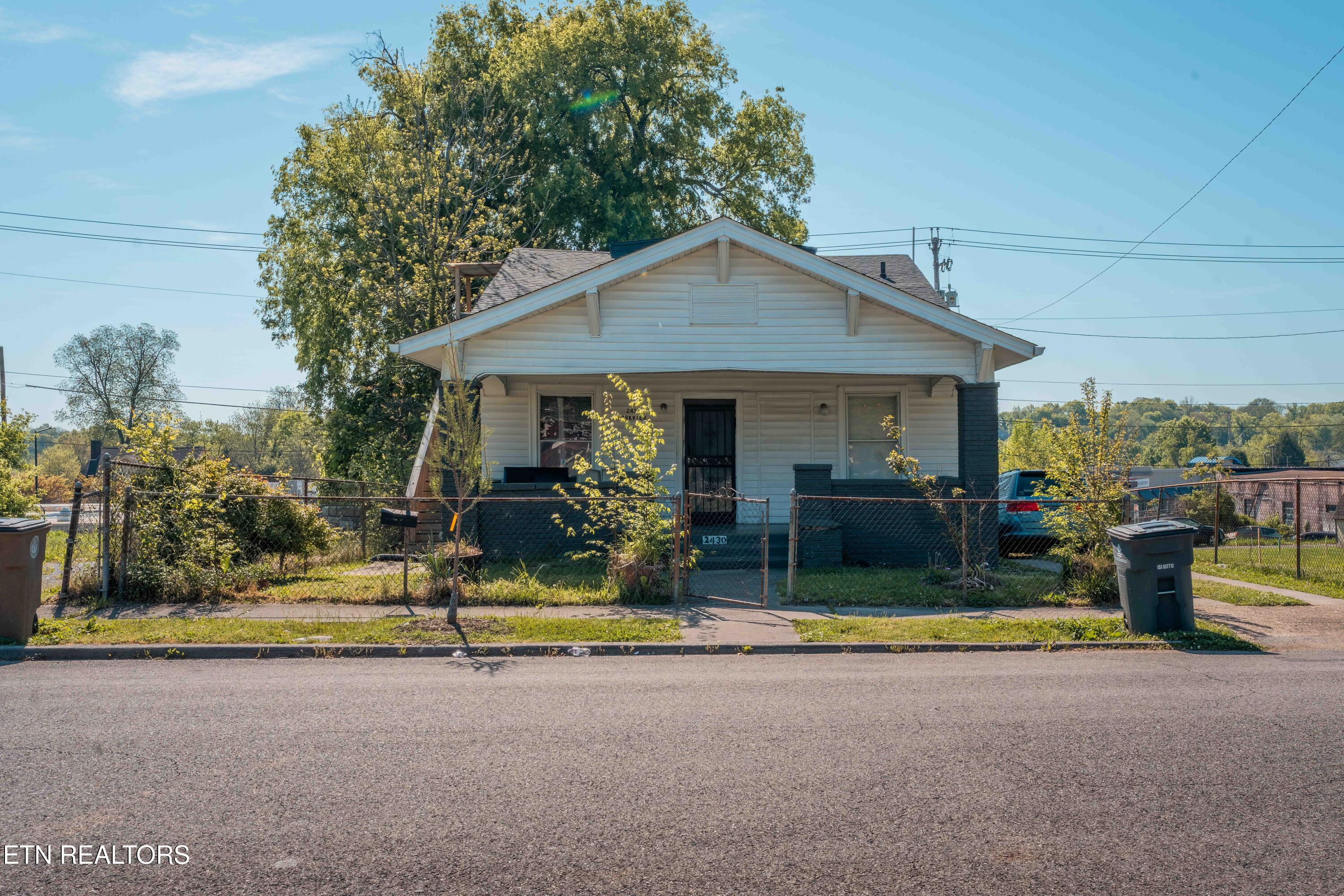 2430 Parkview Avenue Knoxville TN 37917