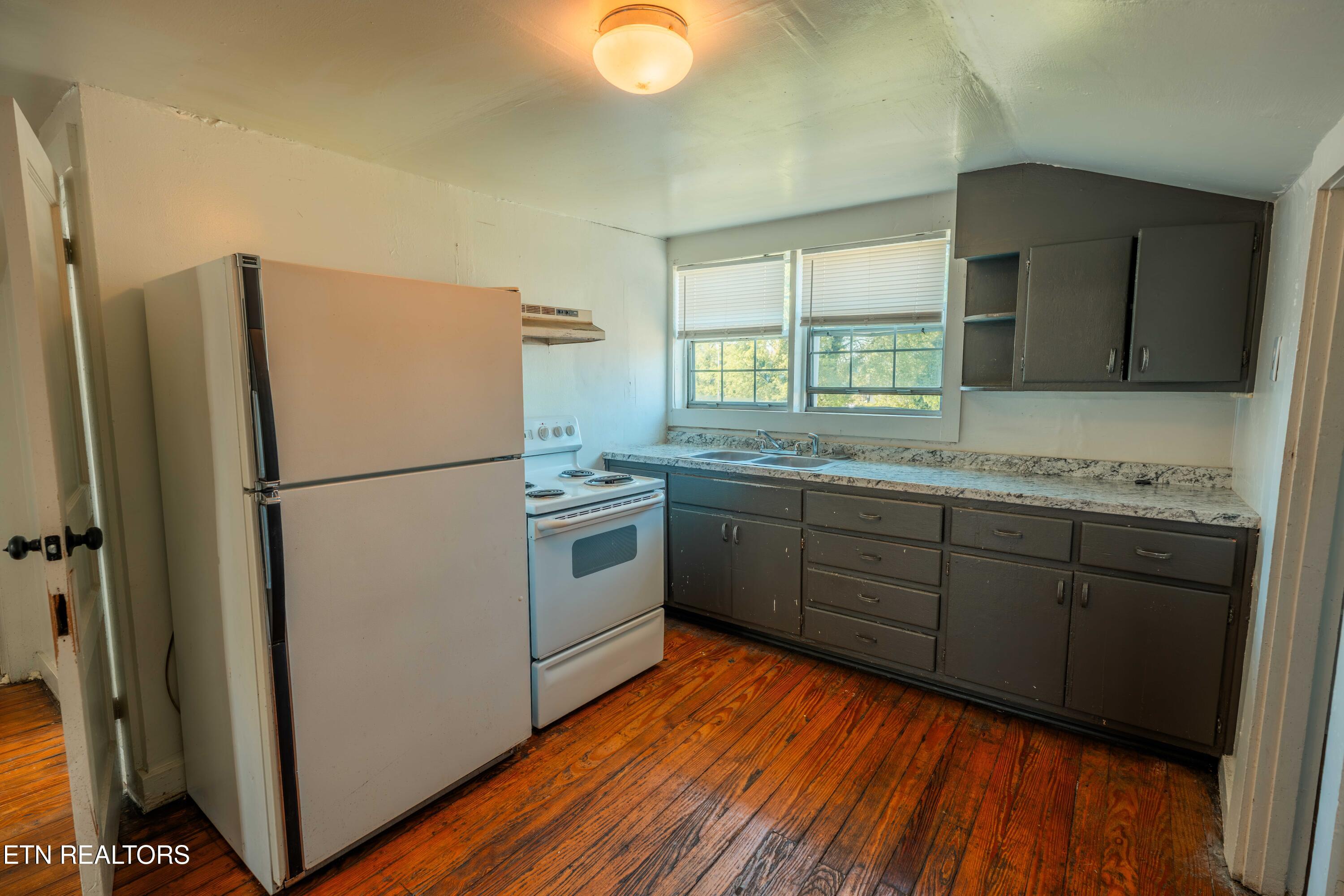 2430 Parkview Avenue Knoxville TN 37917