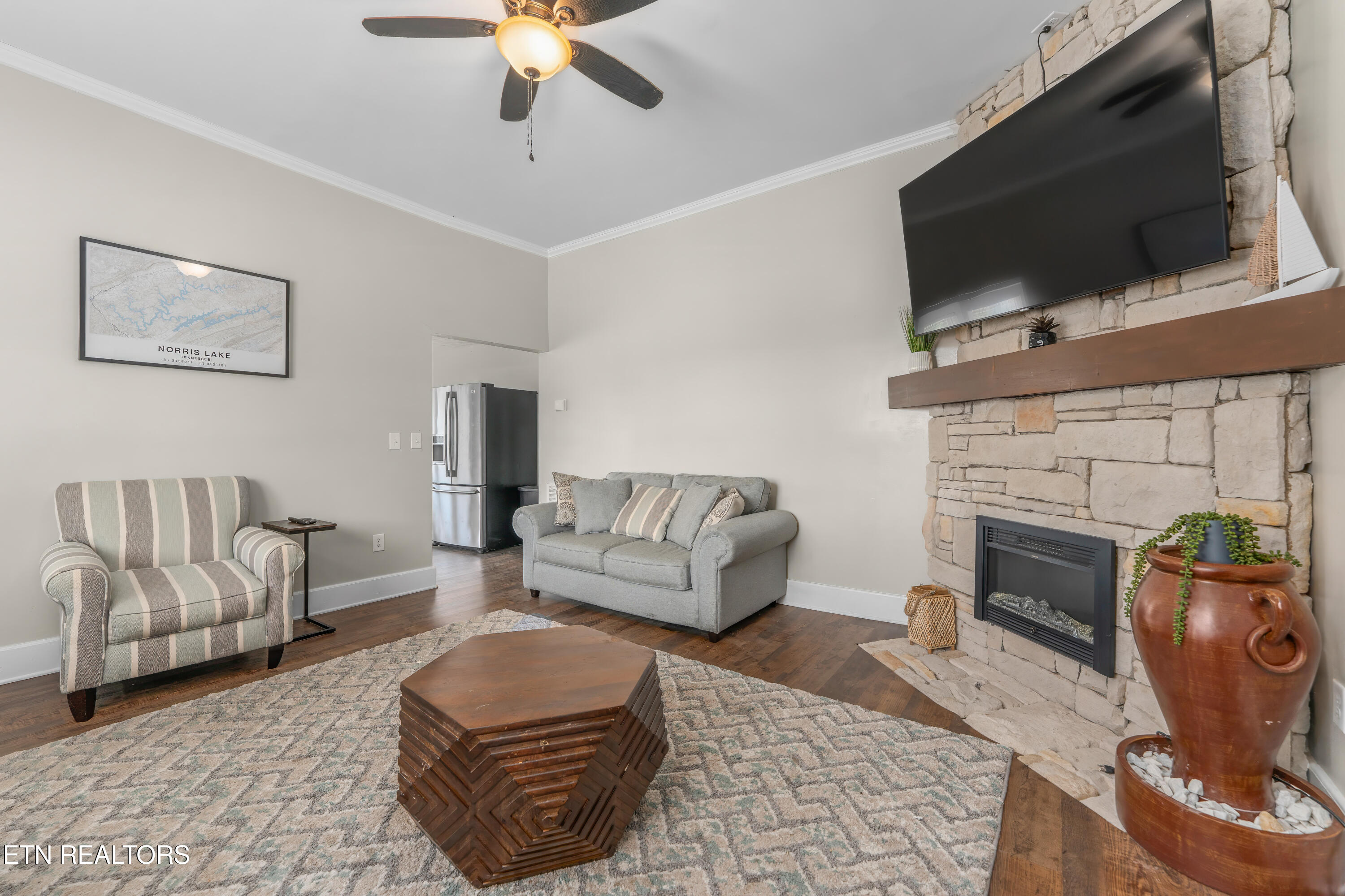 508 E Central Avenue Lafollette TN 37766