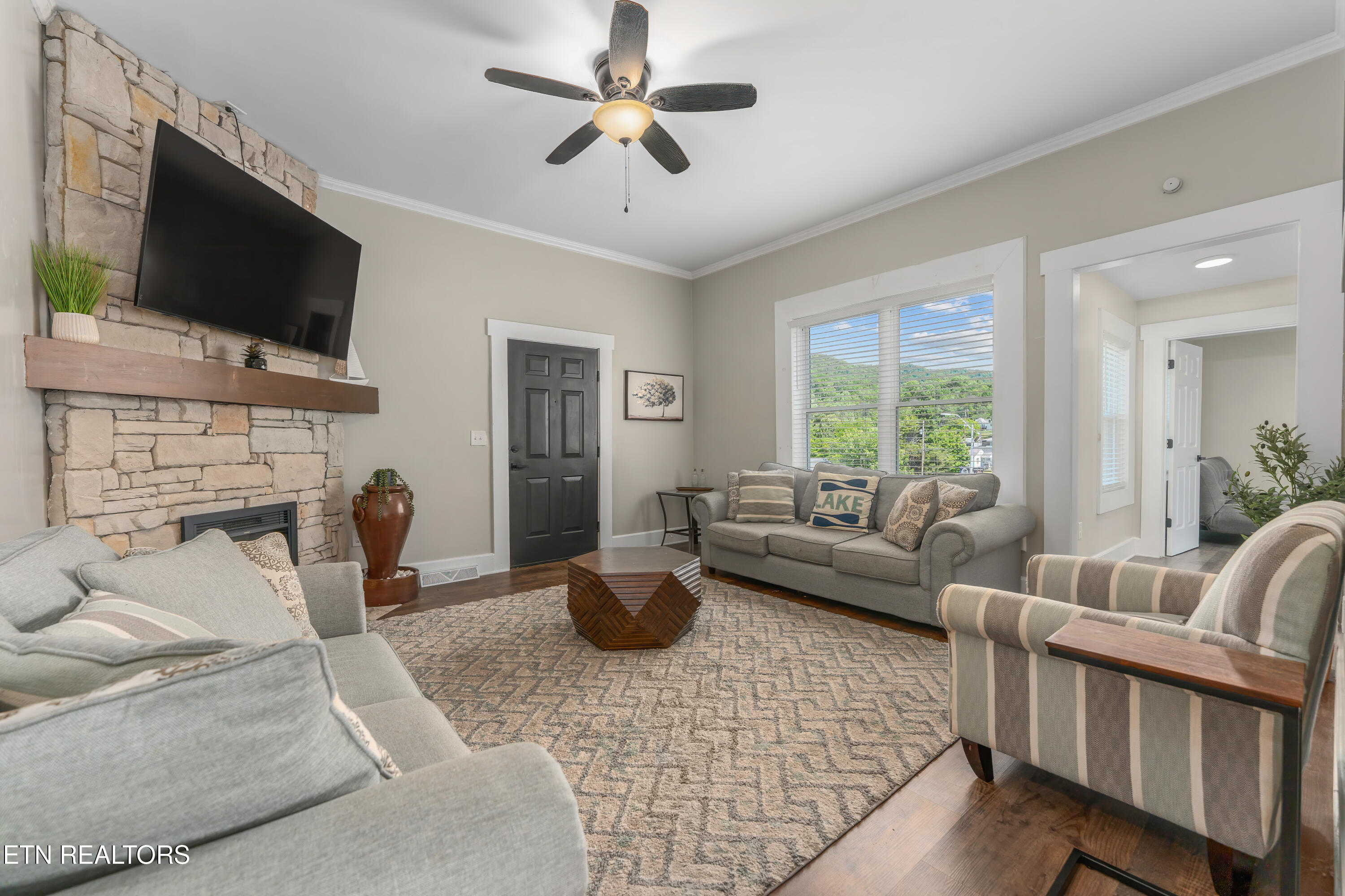 508 E Central Avenue Lafollette TN 37766