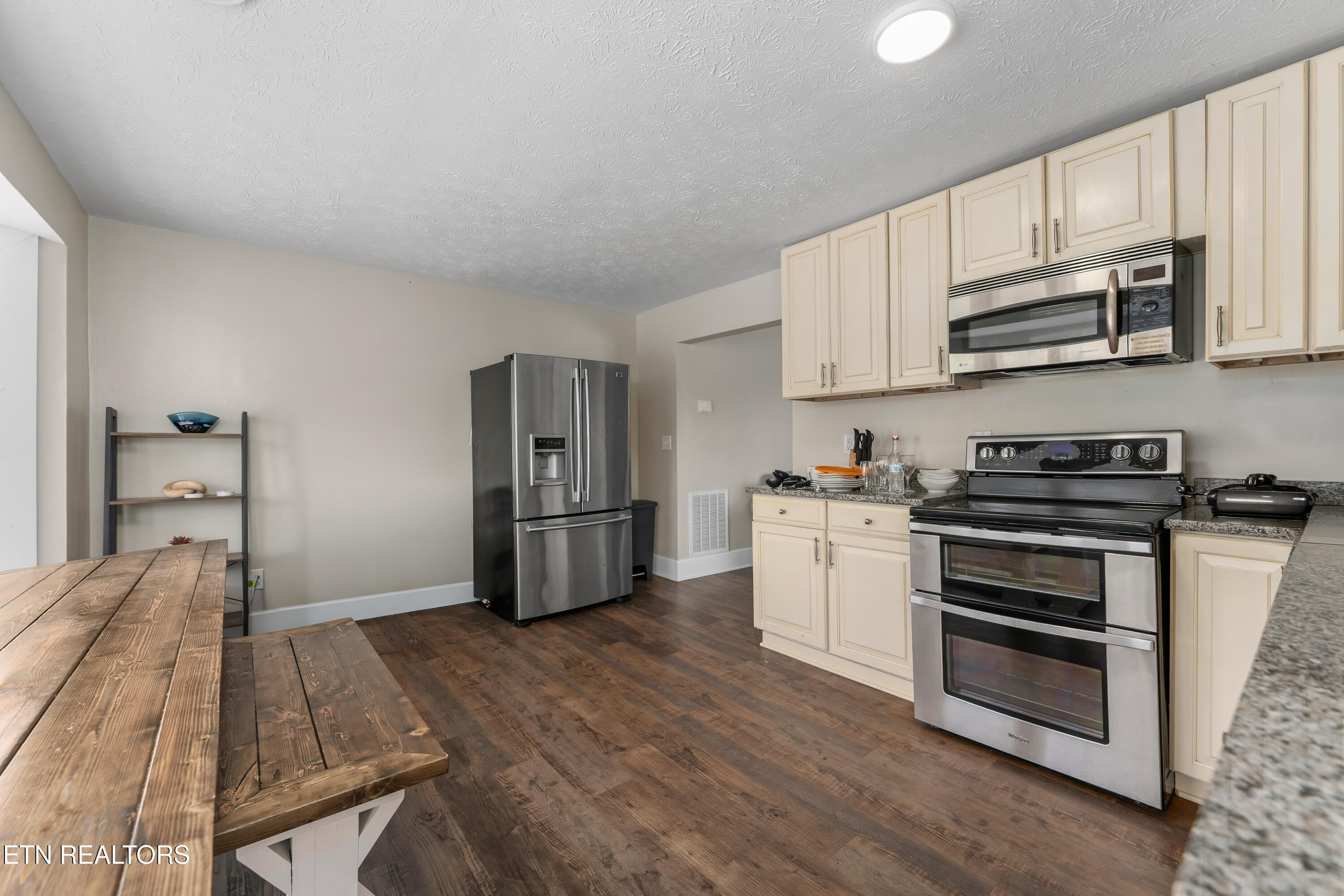 508 E Central Avenue Lafollette TN 37766