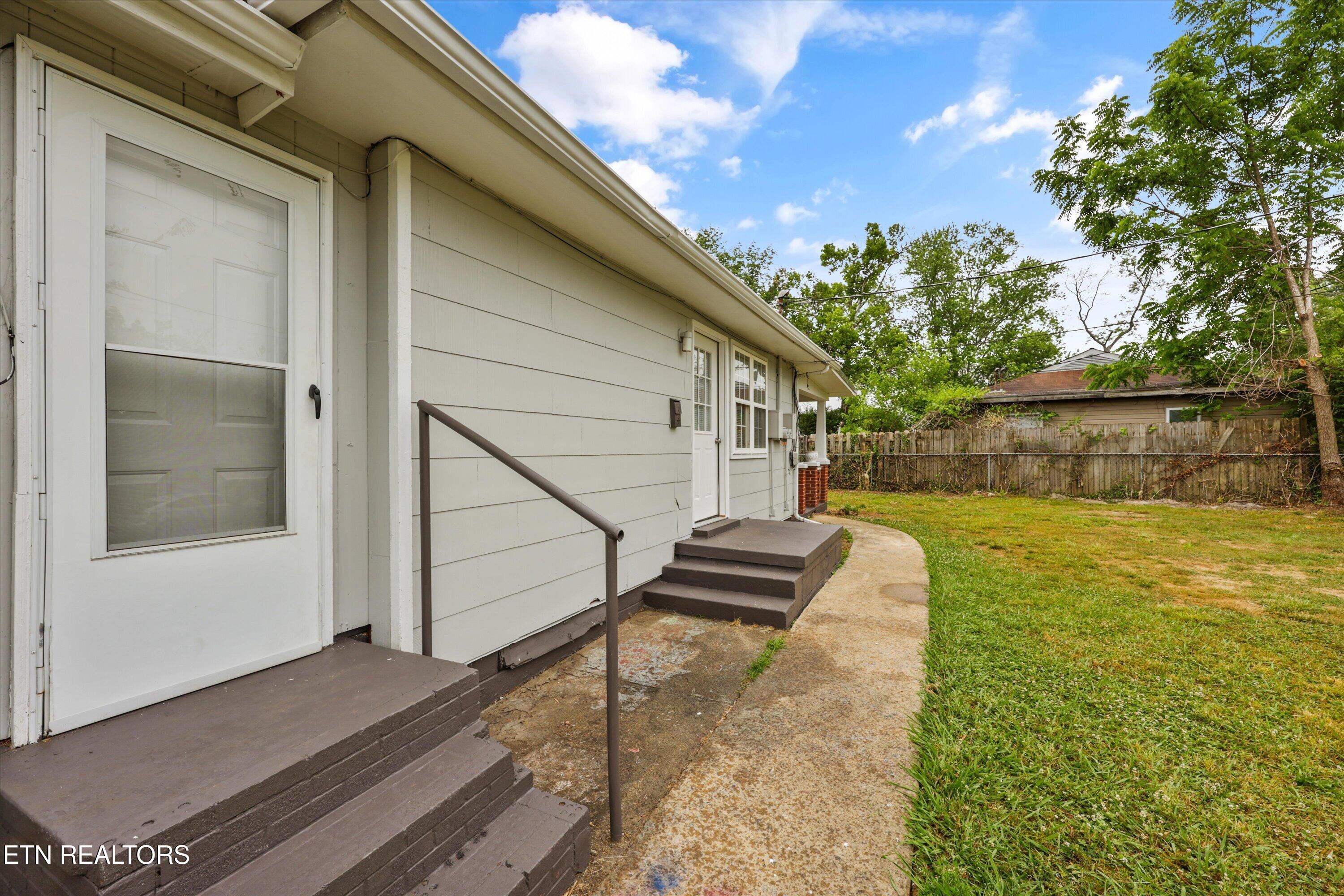 148 Maryville Circle Oak Ridge TN 37830