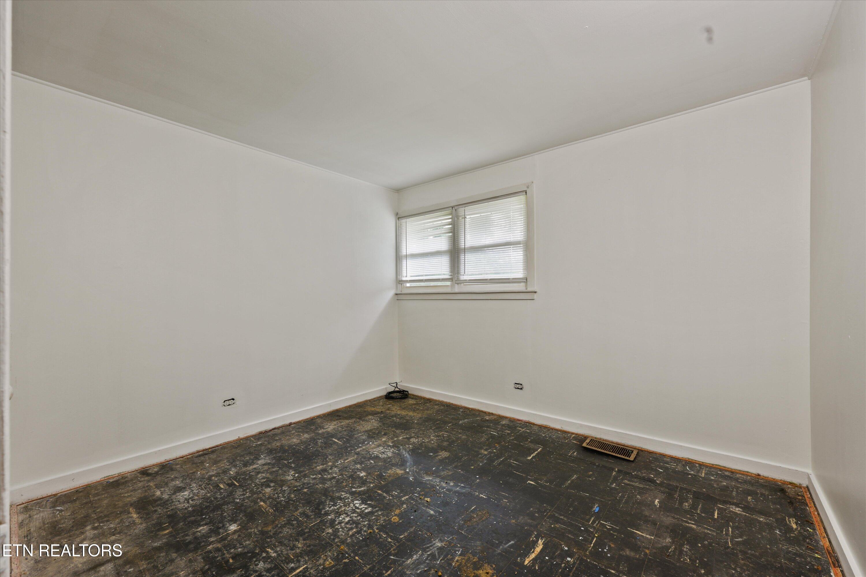 148 Maryville Circle Oak Ridge TN 37830