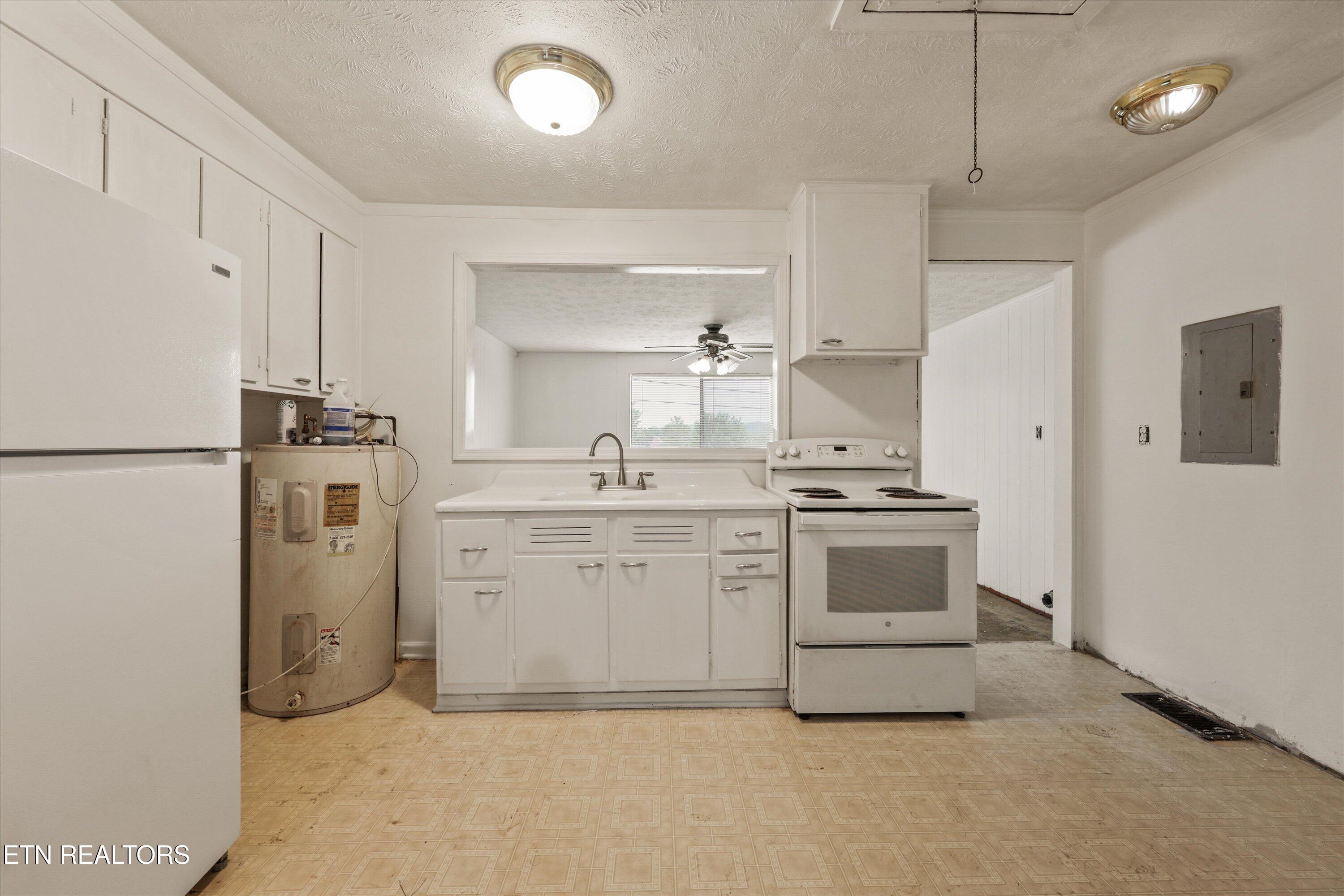 148 Maryville Circle Oak Ridge TN 37830
