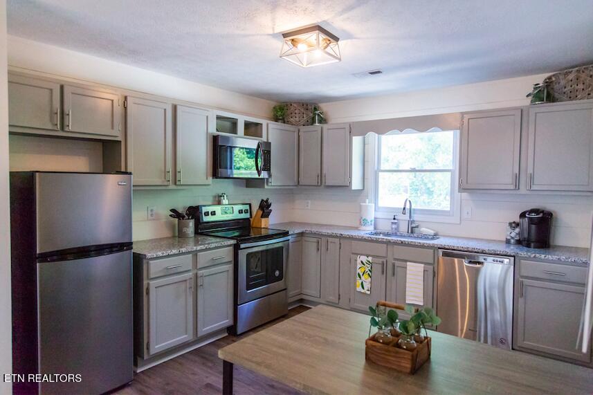 109/115 E Glenwood Avenue Knoxville TN 37917
