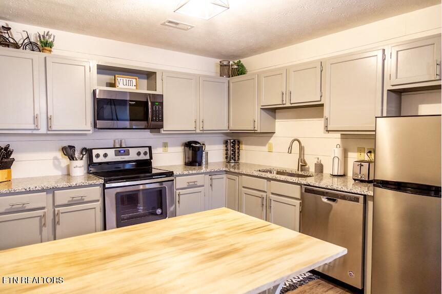 109/115 E Glenwood Avenue Knoxville TN 37917