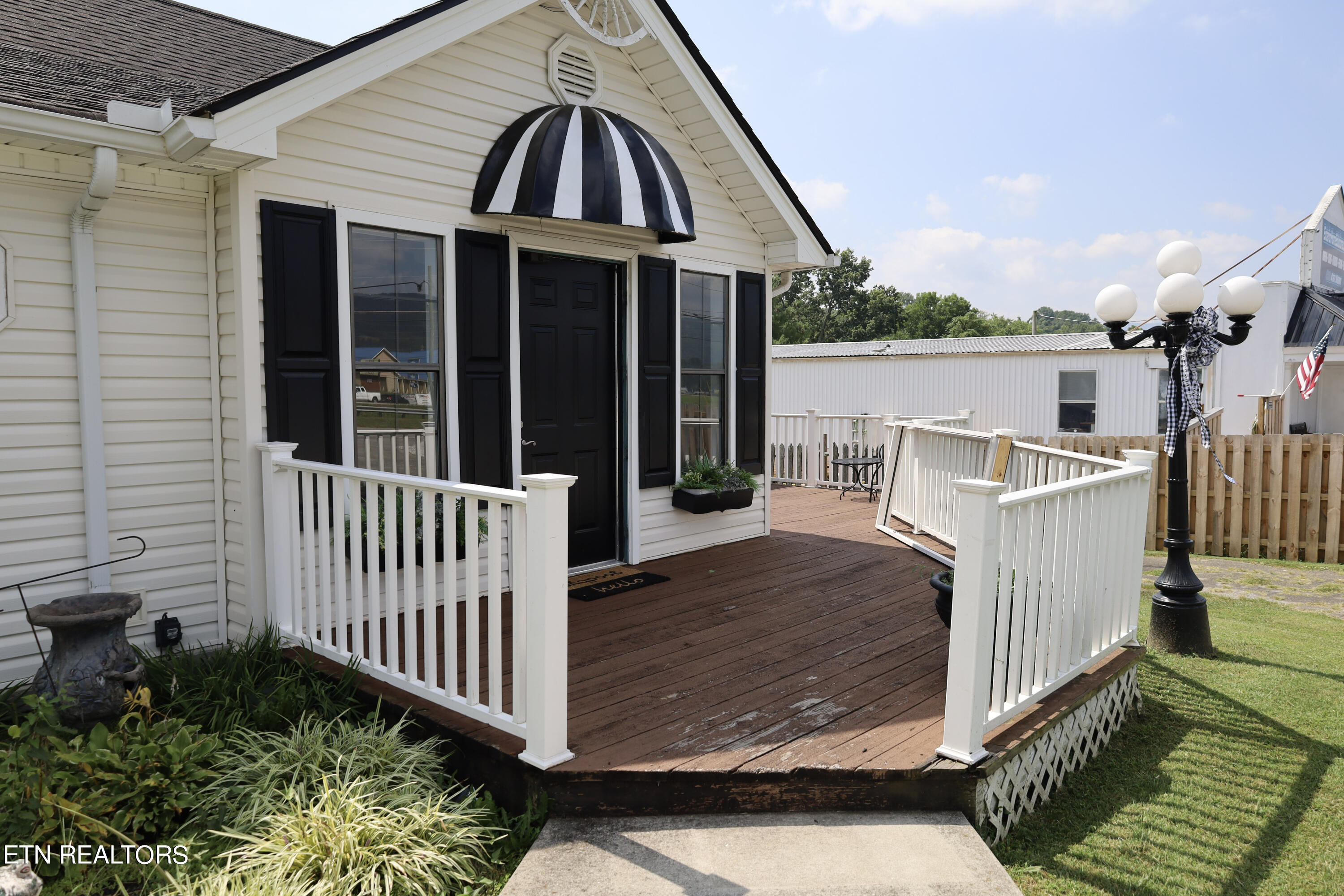 115 Main Street Jacksboro TN 37757