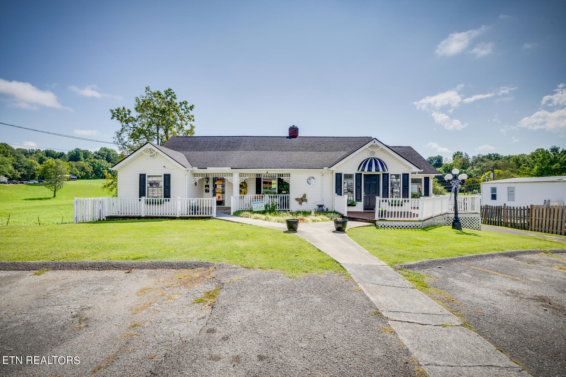 115 Main Street Jacksboro TN 37757