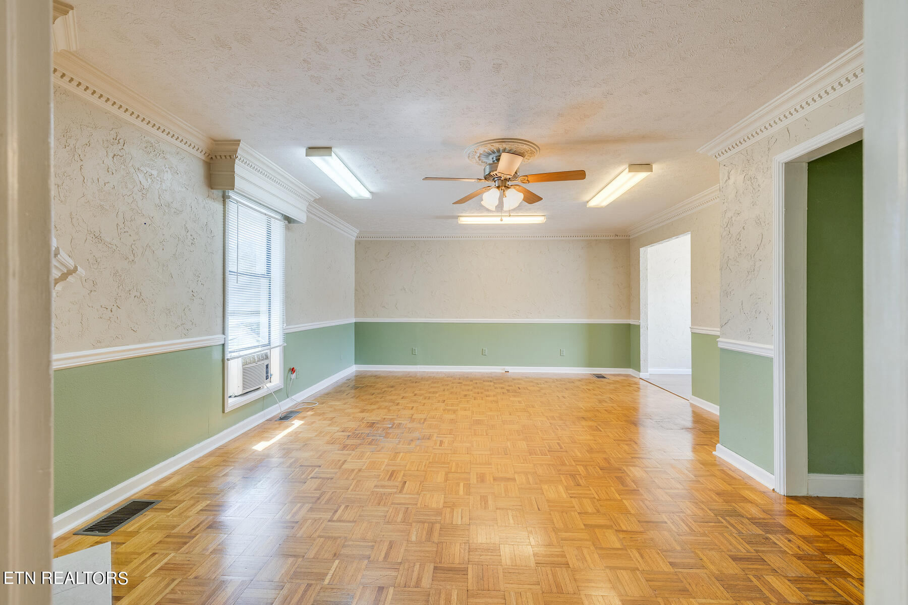 115 Main Street Jacksboro TN 37757