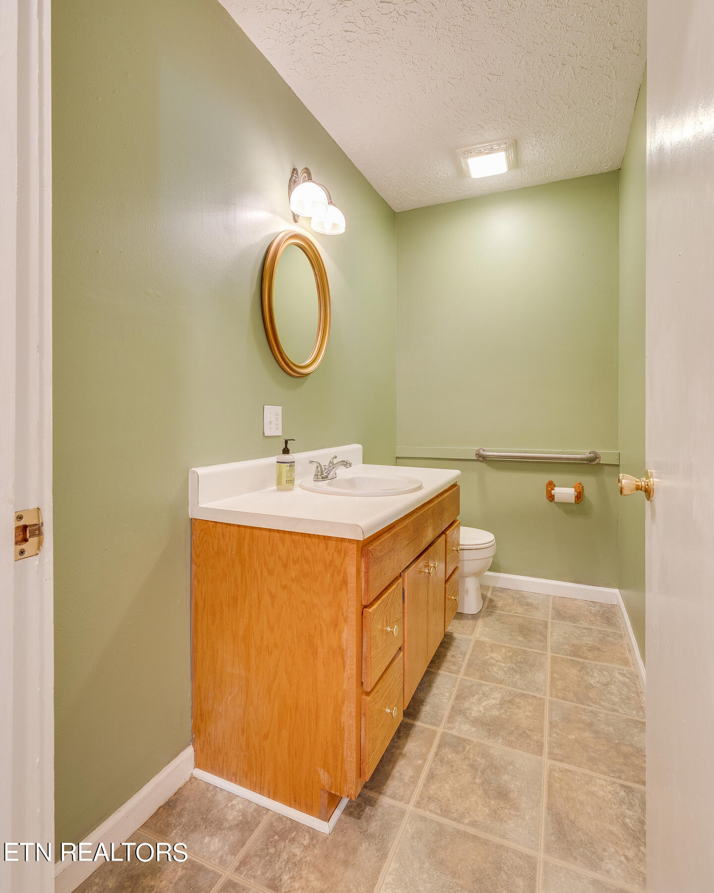 115 Main Street Jacksboro TN 37757