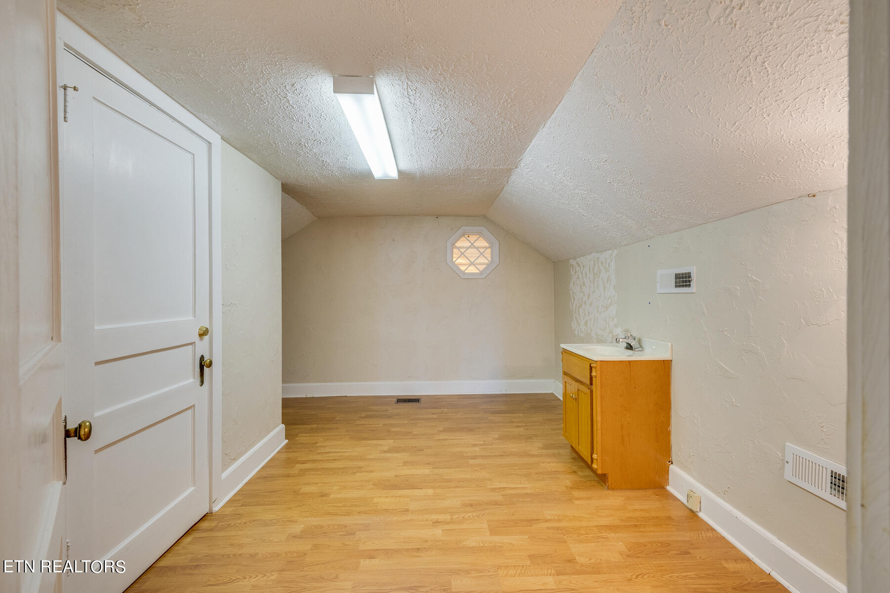 115 Main Street Jacksboro TN 37757