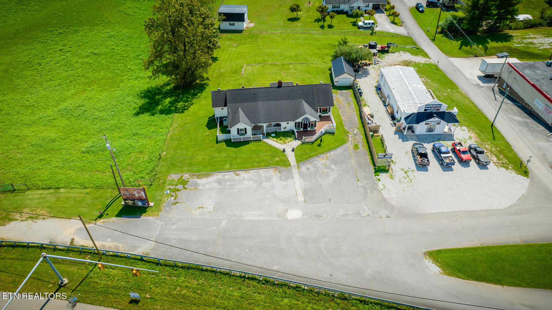 115 Main Street Jacksboro TN 37757