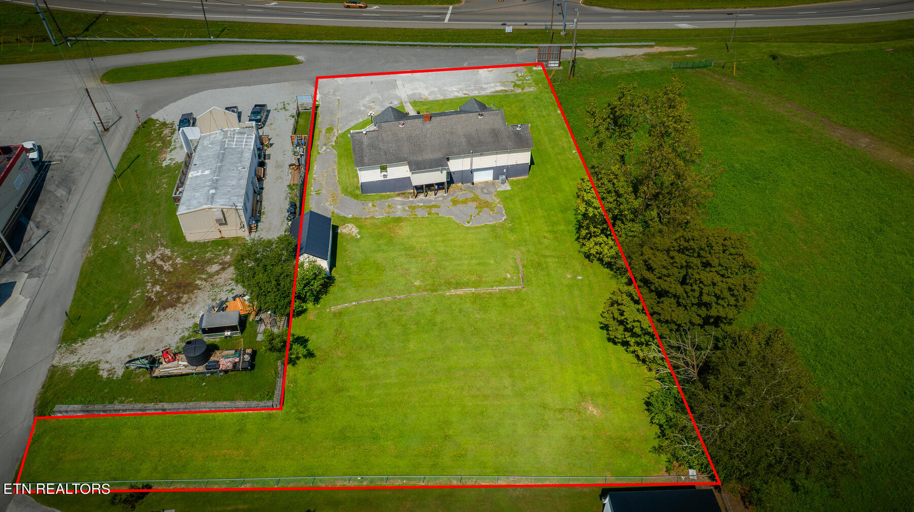 115 Main Street Jacksboro TN 37757