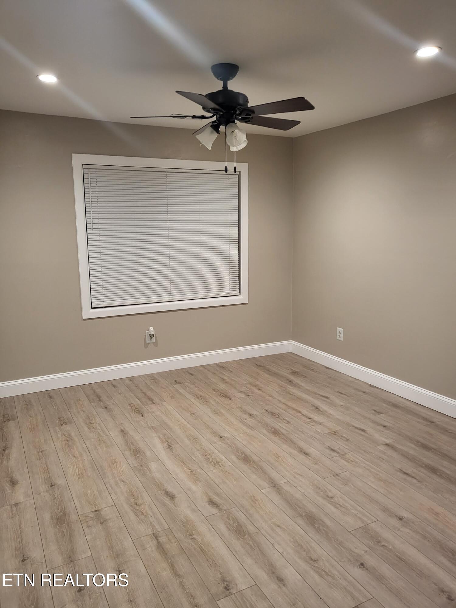 101-103 Walsh Lane Oak Ridge TN 37830