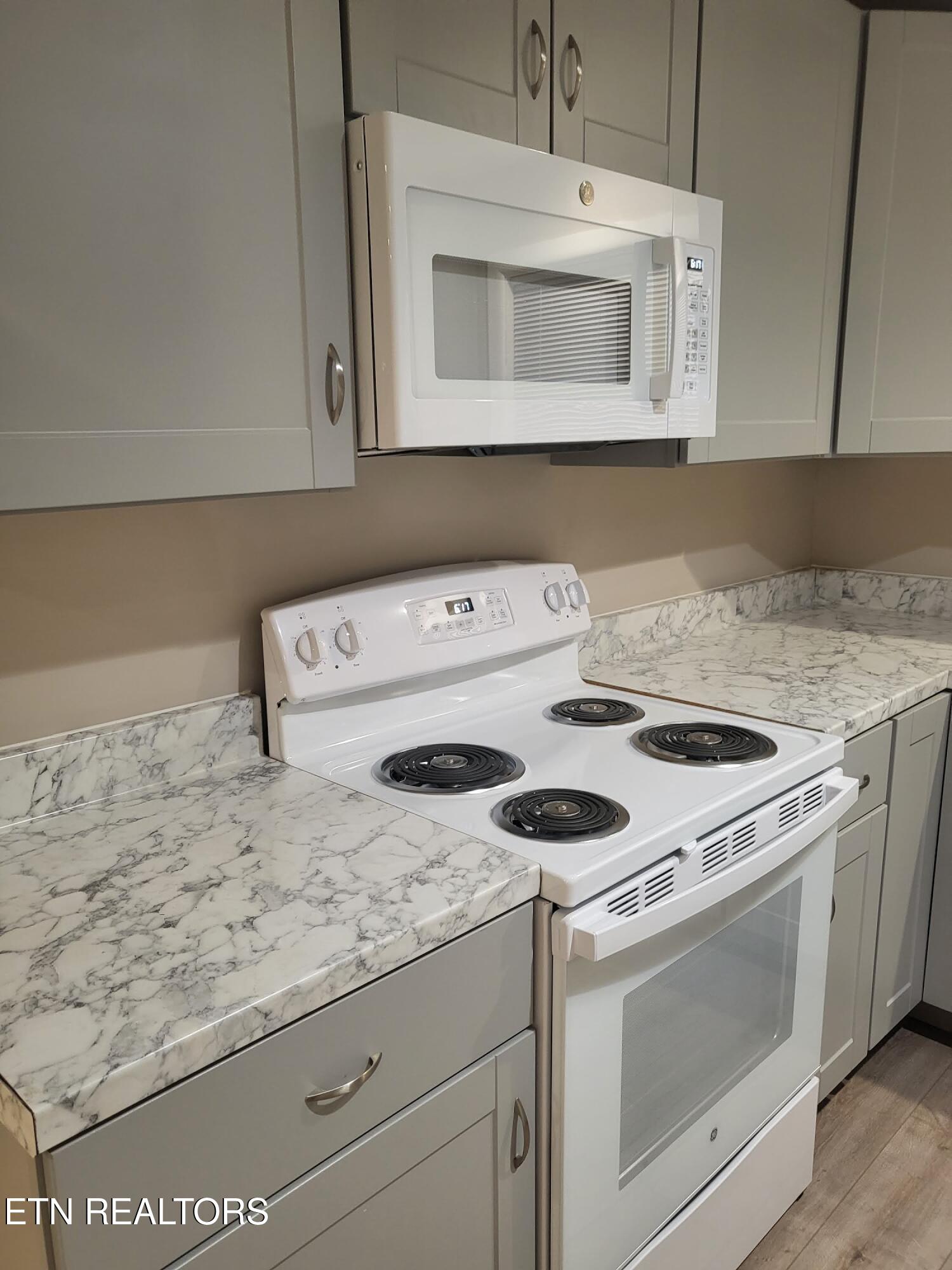 101-103 Walsh Lane Oak Ridge TN 37830