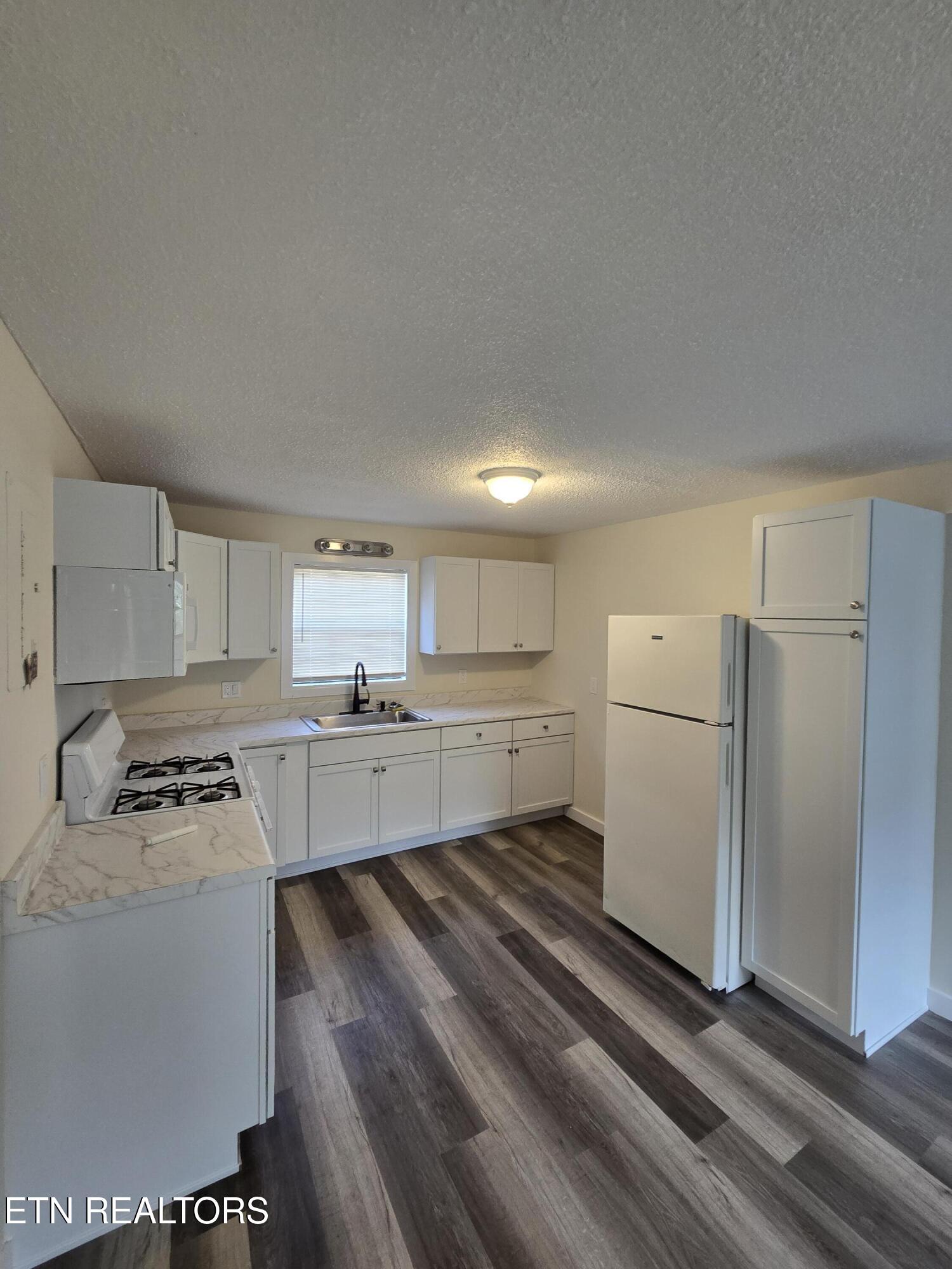 101-103 Walsh Lane Oak Ridge TN 37830