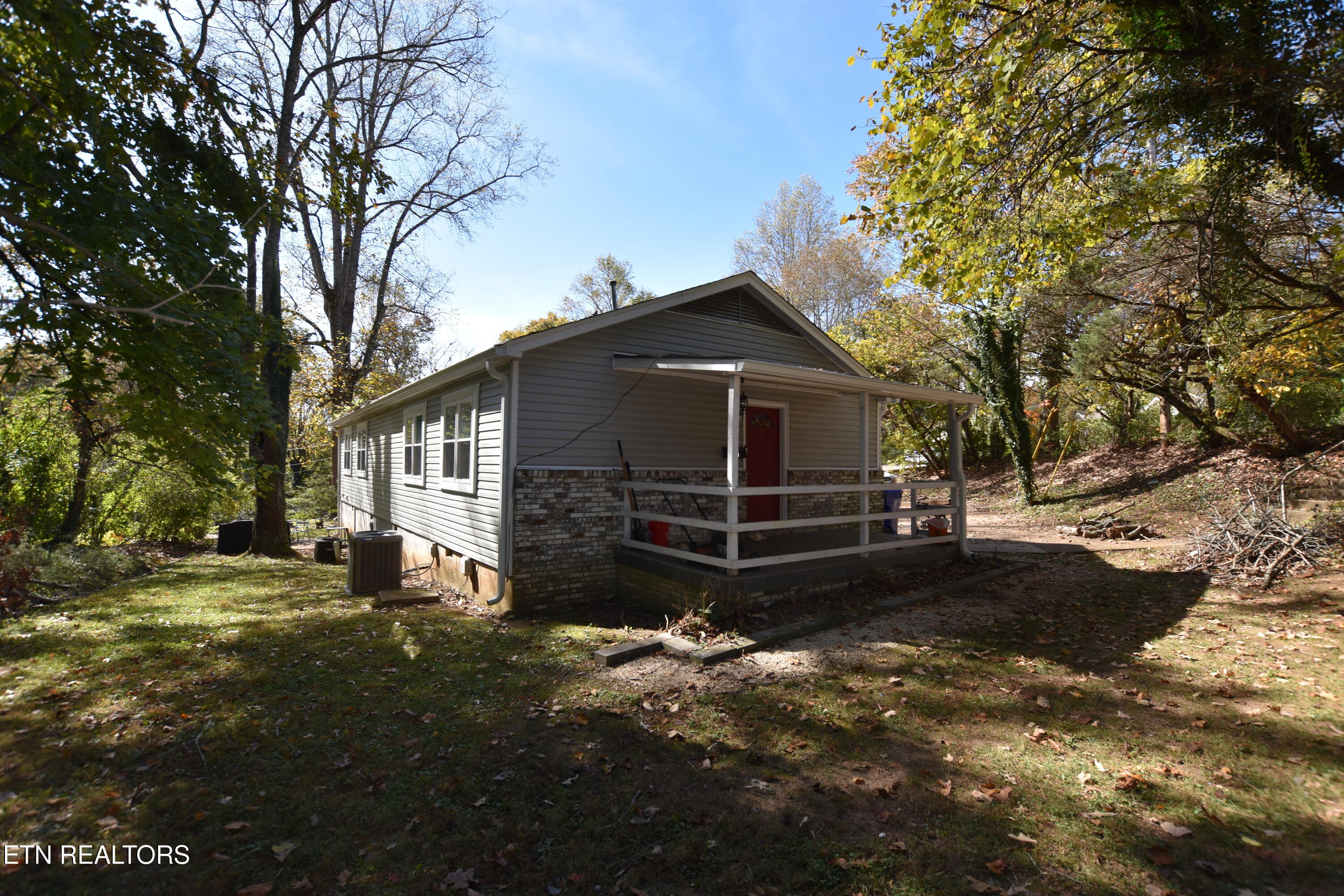 101-103 Walsh Lane Oak Ridge TN 37830