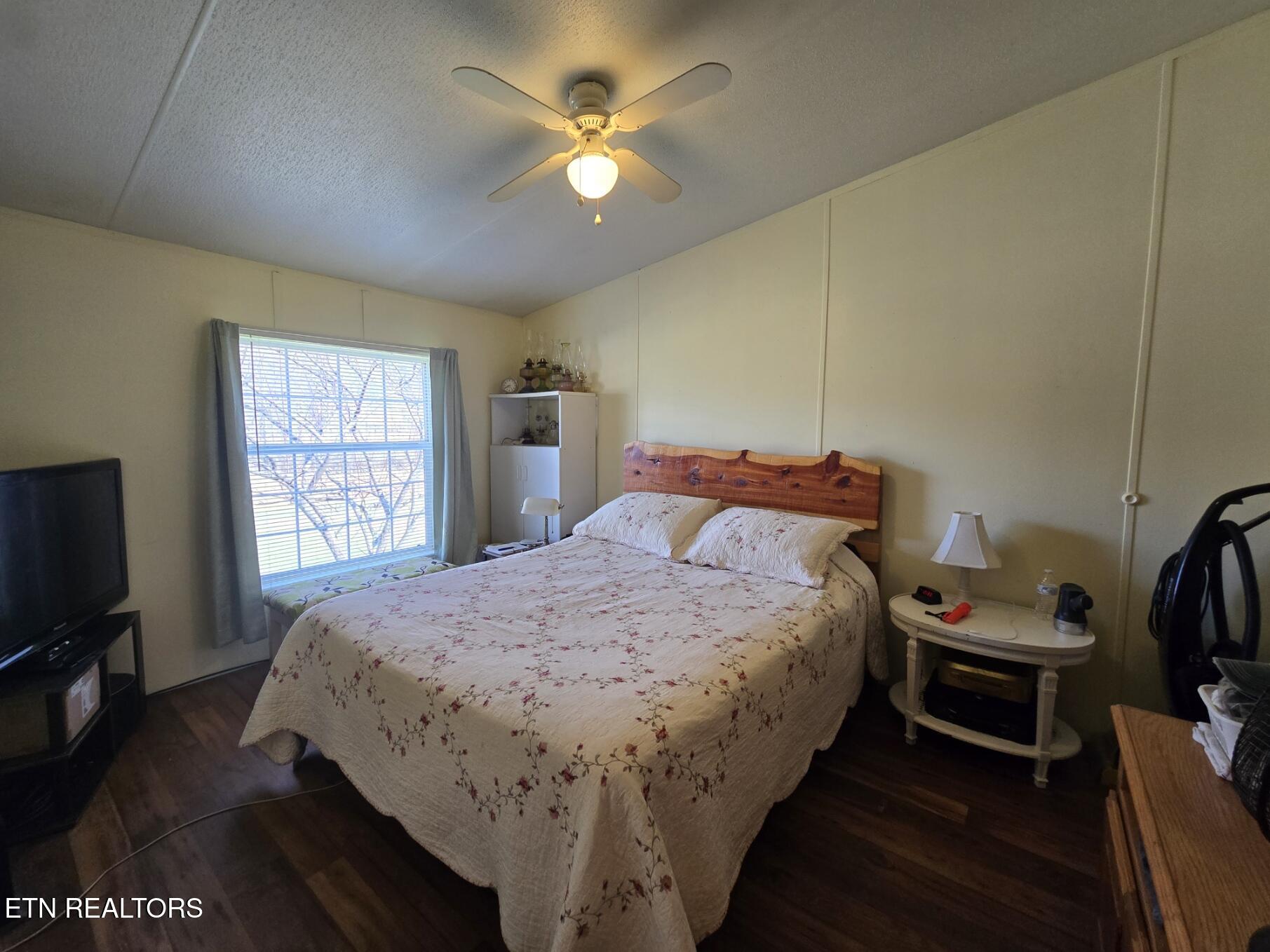 8275 Brimstone Road Robbins TN 37852