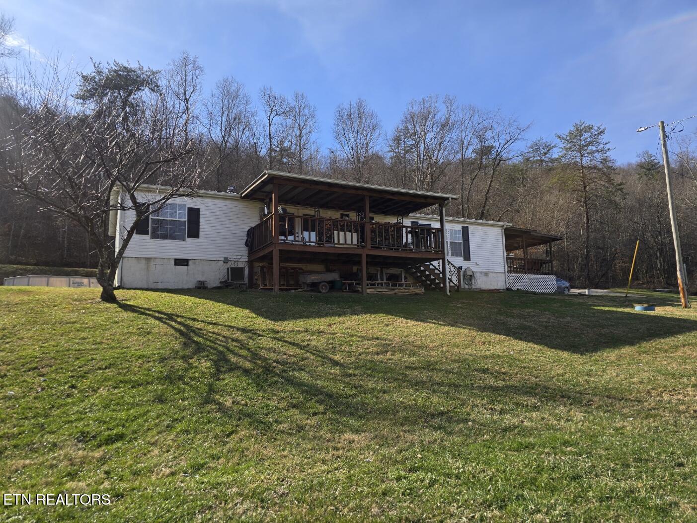 8275 Brimstone Road Robbins TN 37852