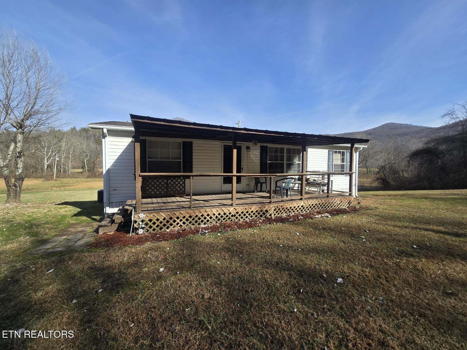 8275 Brimstone Road Robbins TN 37852