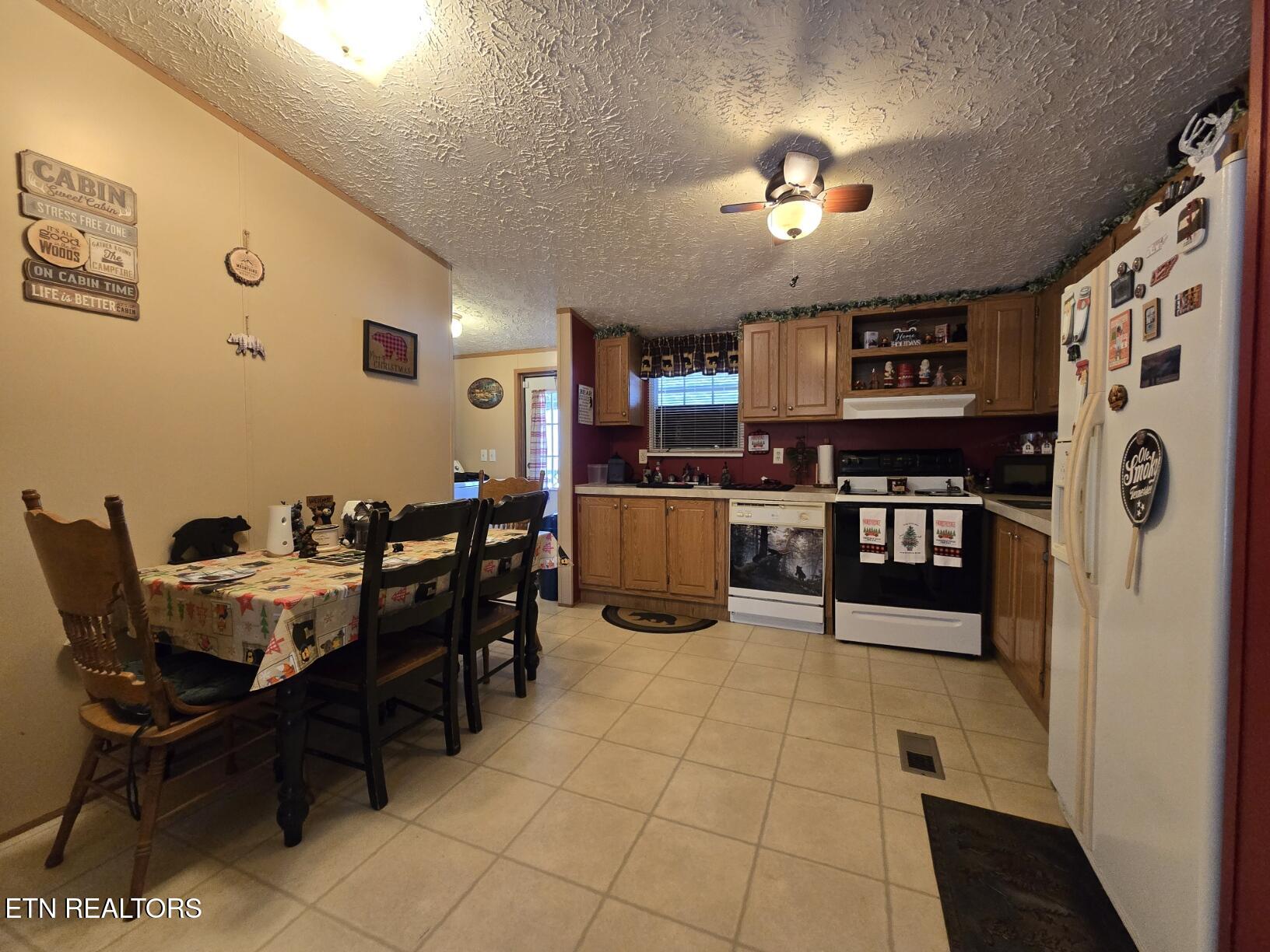 8275 Brimstone Road Robbins TN 37852