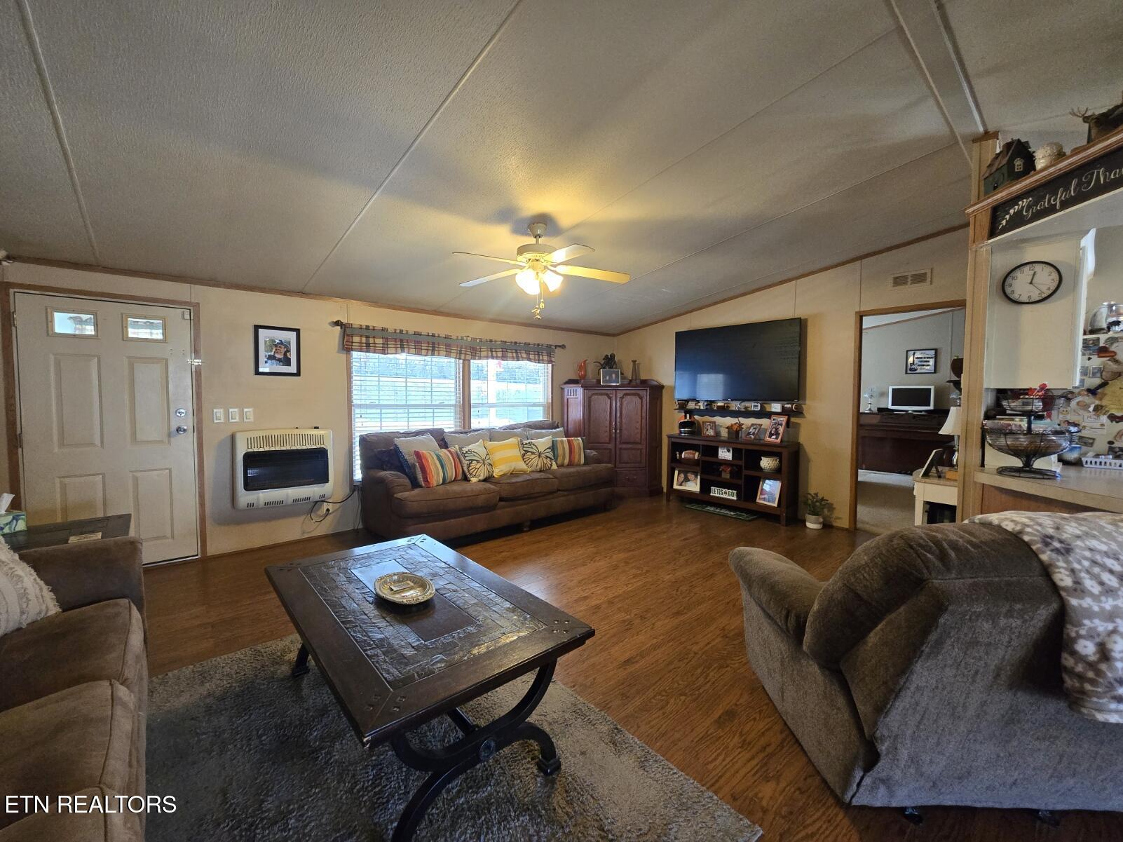 8275 Brimstone Road Robbins TN 37852