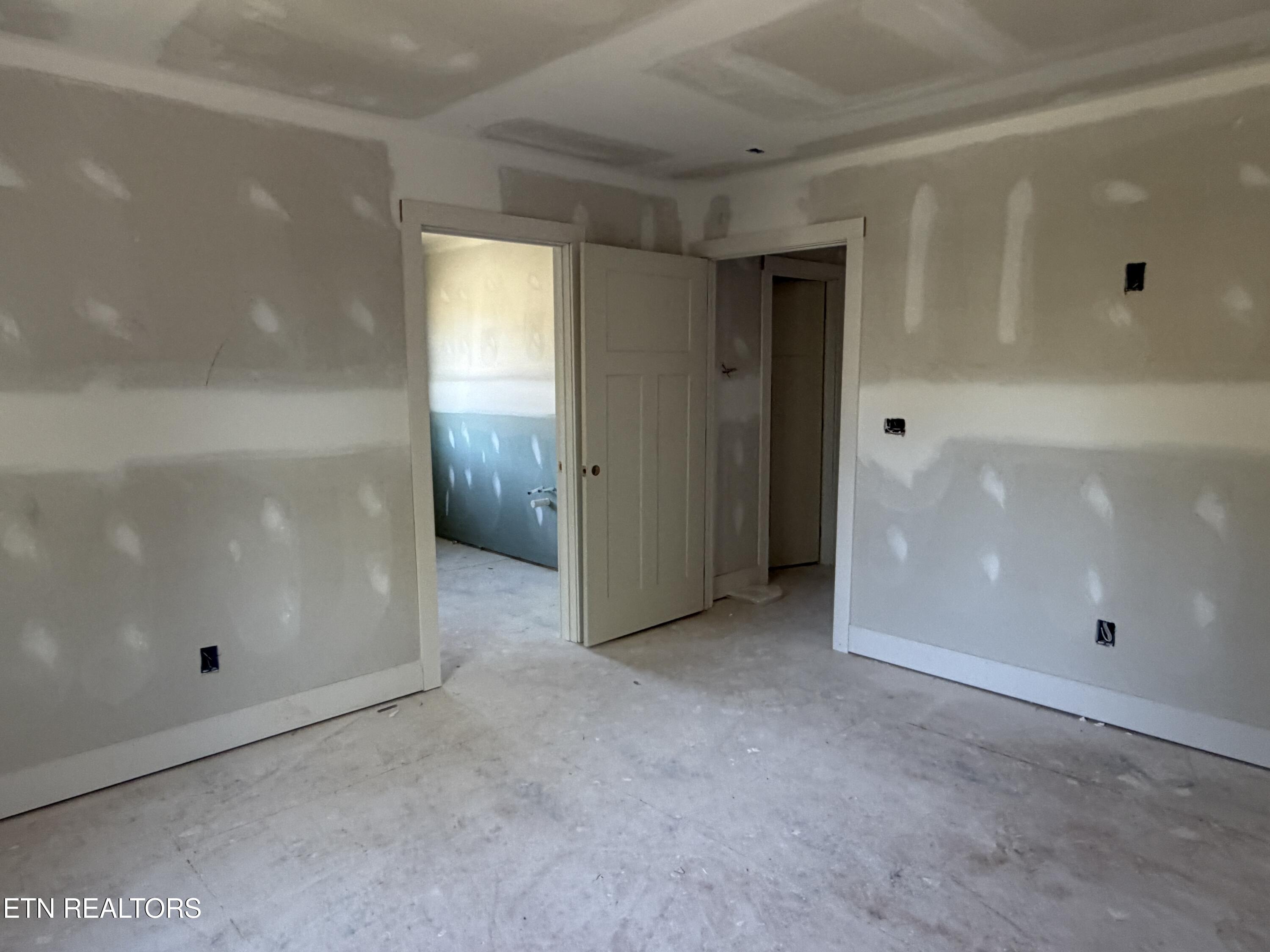 5361/5259 Inskip Road Knoxville TN 37912