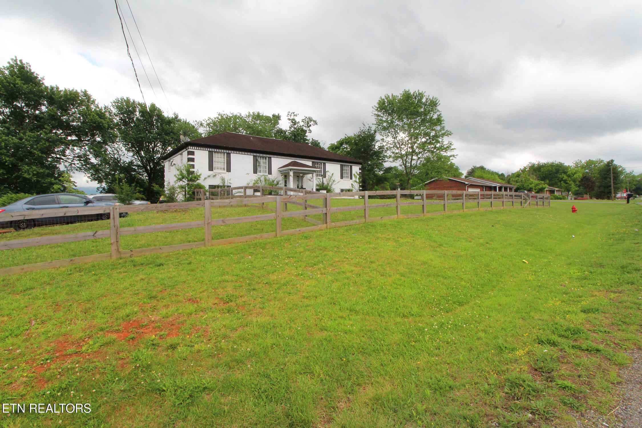 329 Boyds Creek Highway Seymour TN 37865