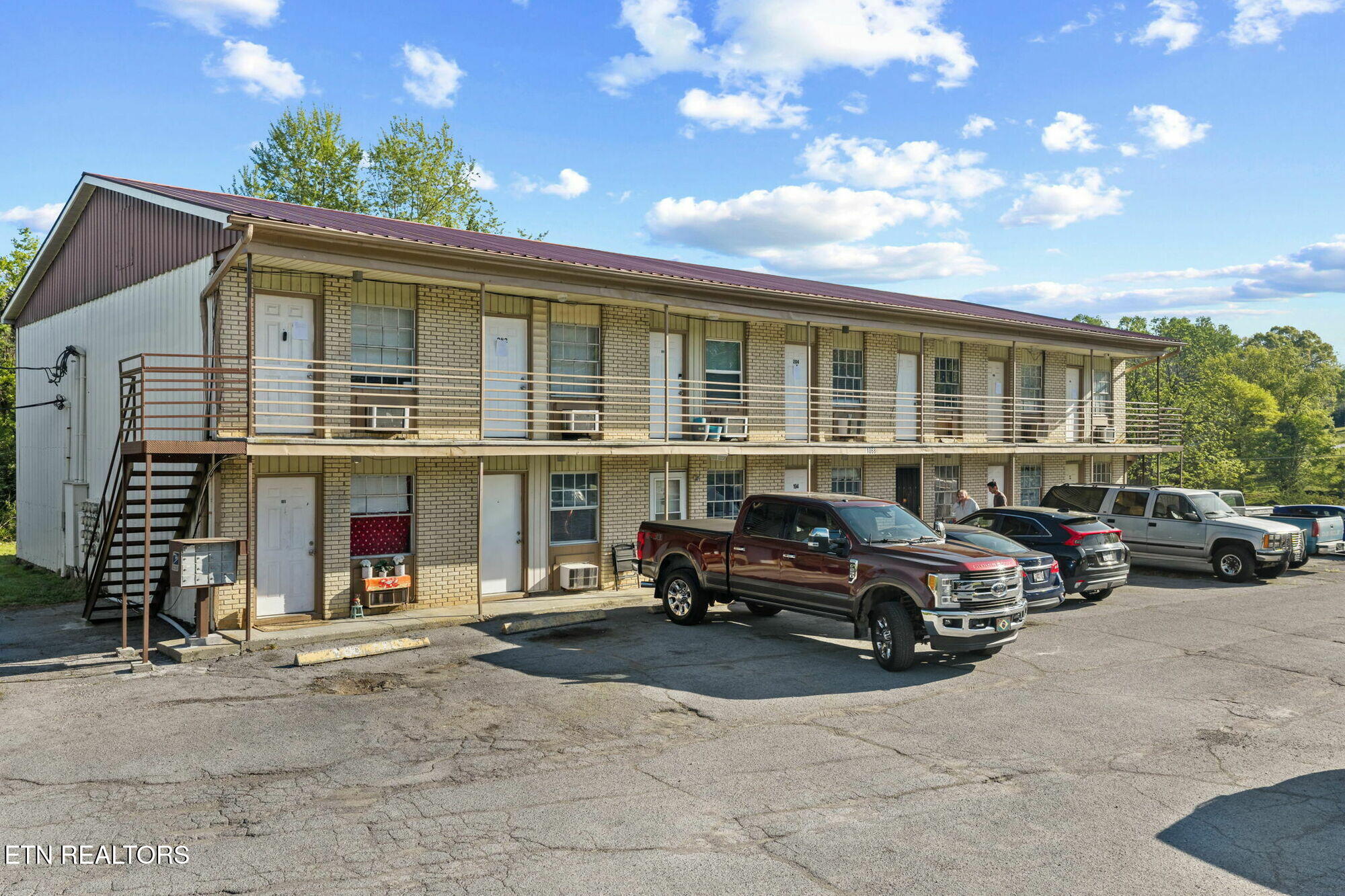 1068 Wooddale Church Road Strawberry Plains TN 37871