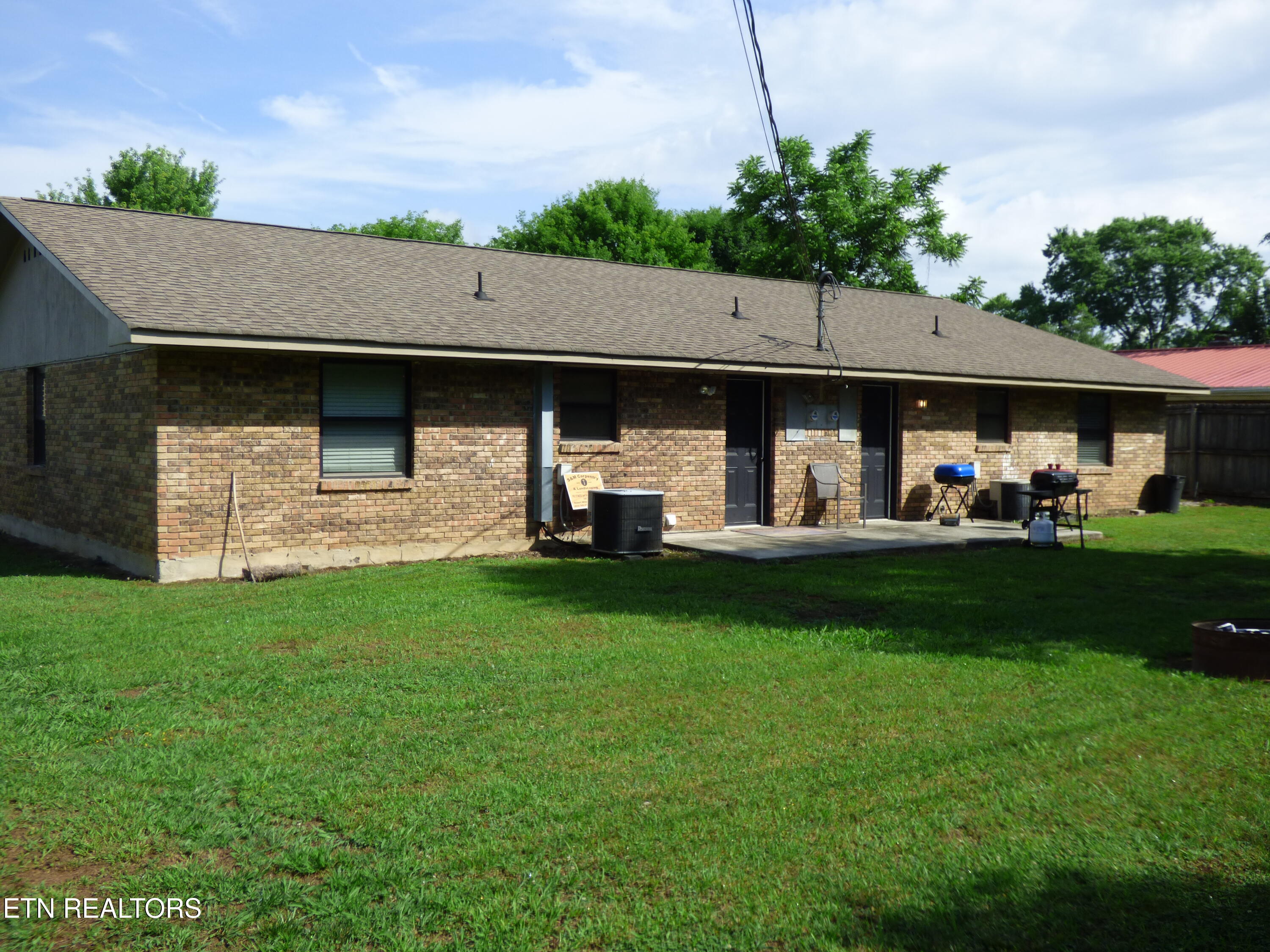153 Travis Drive Spring City TN 37381