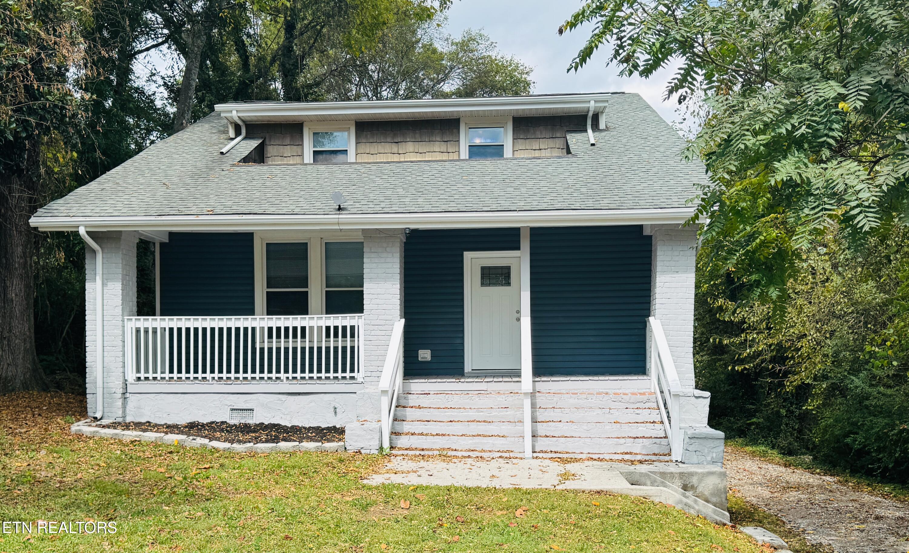 2027 Dandridge Avenue Knoxville TN 37915