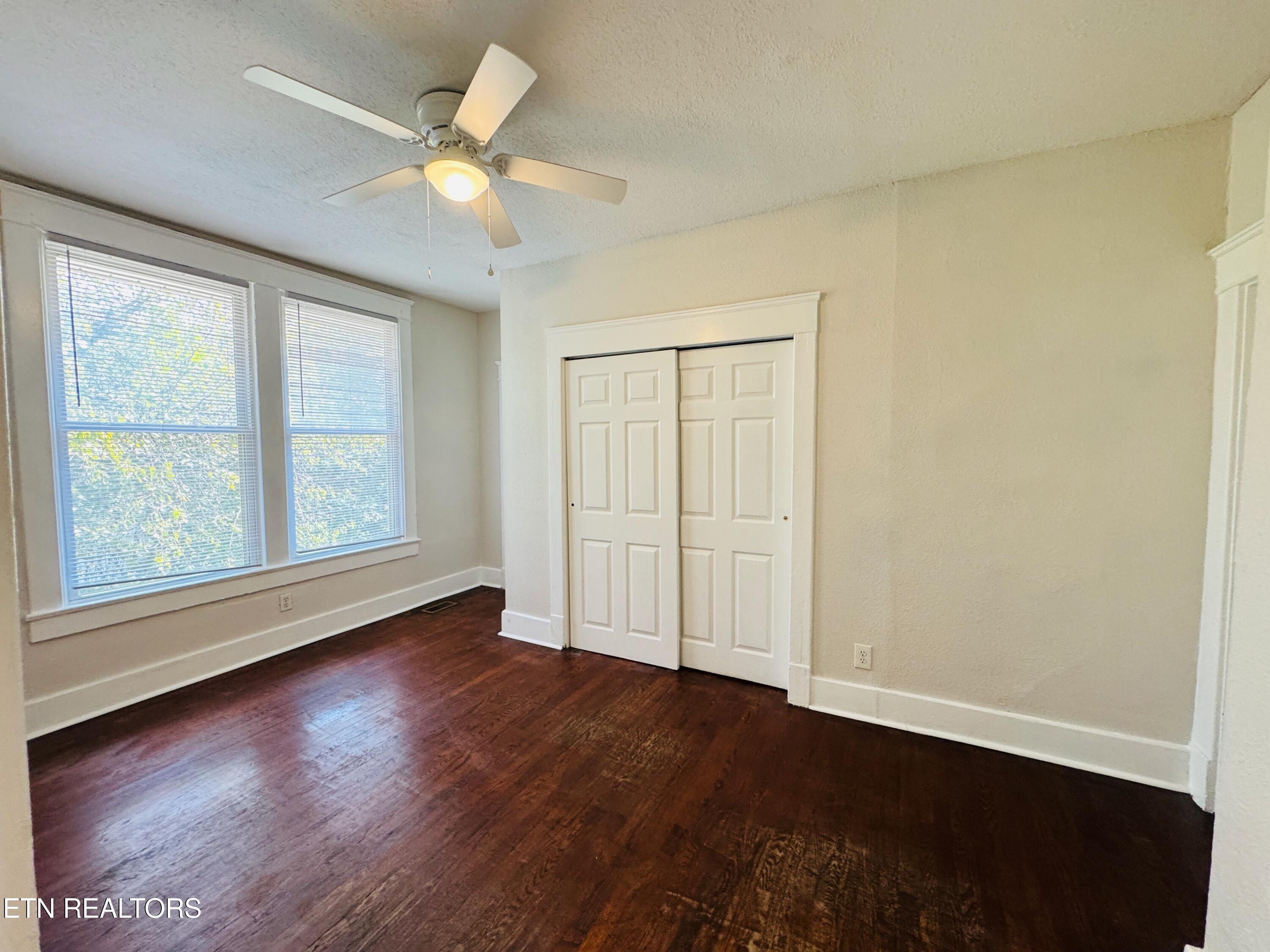 2027 Dandridge Avenue Knoxville TN 37915
