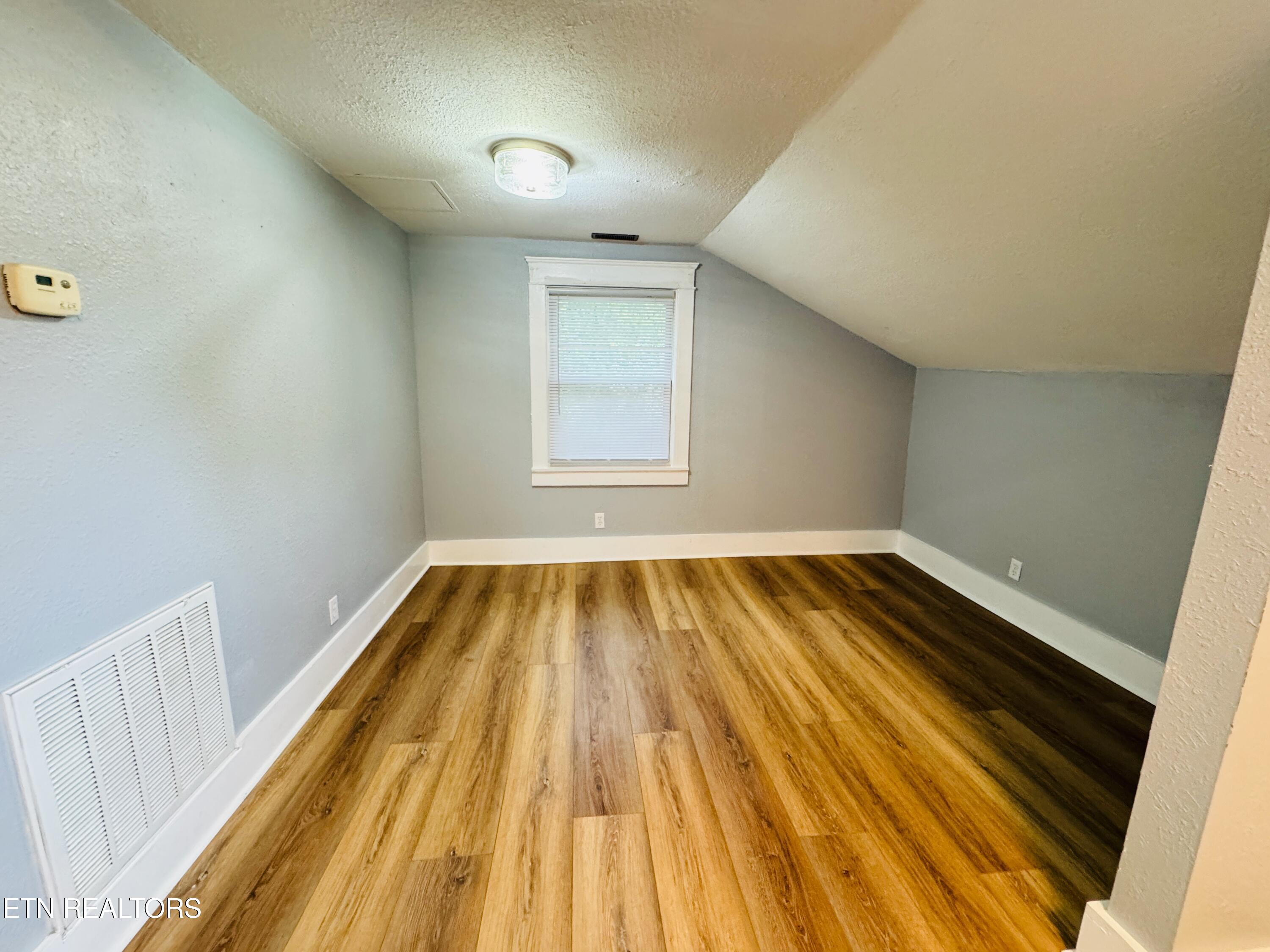 2027 Dandridge Avenue Knoxville TN 37915
