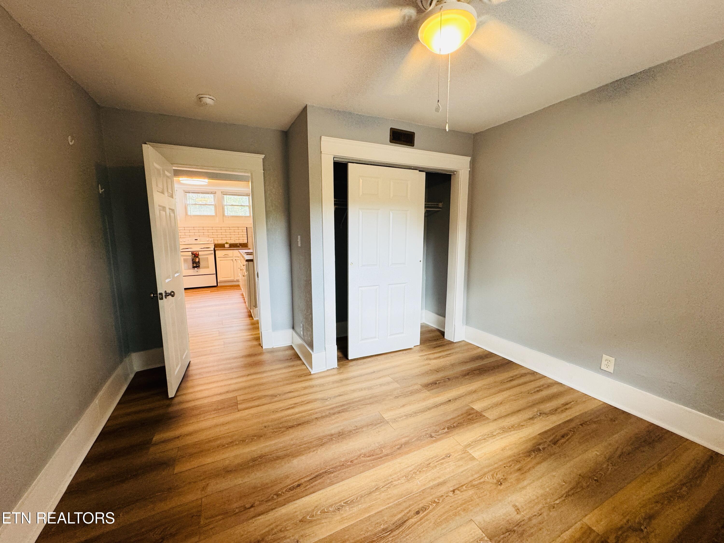 2027 Dandridge Avenue Knoxville TN 37915