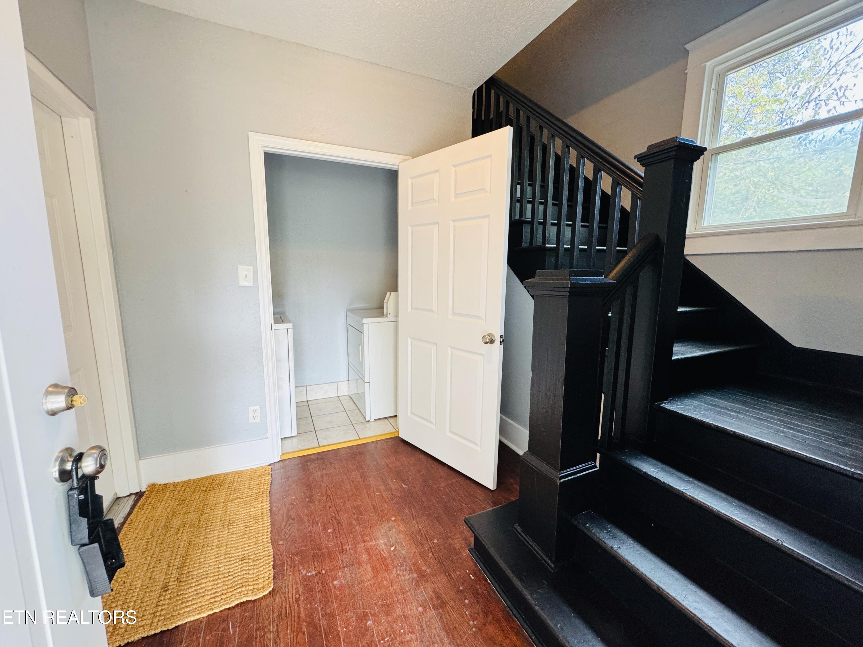 2027 Dandridge Avenue Knoxville TN 37915